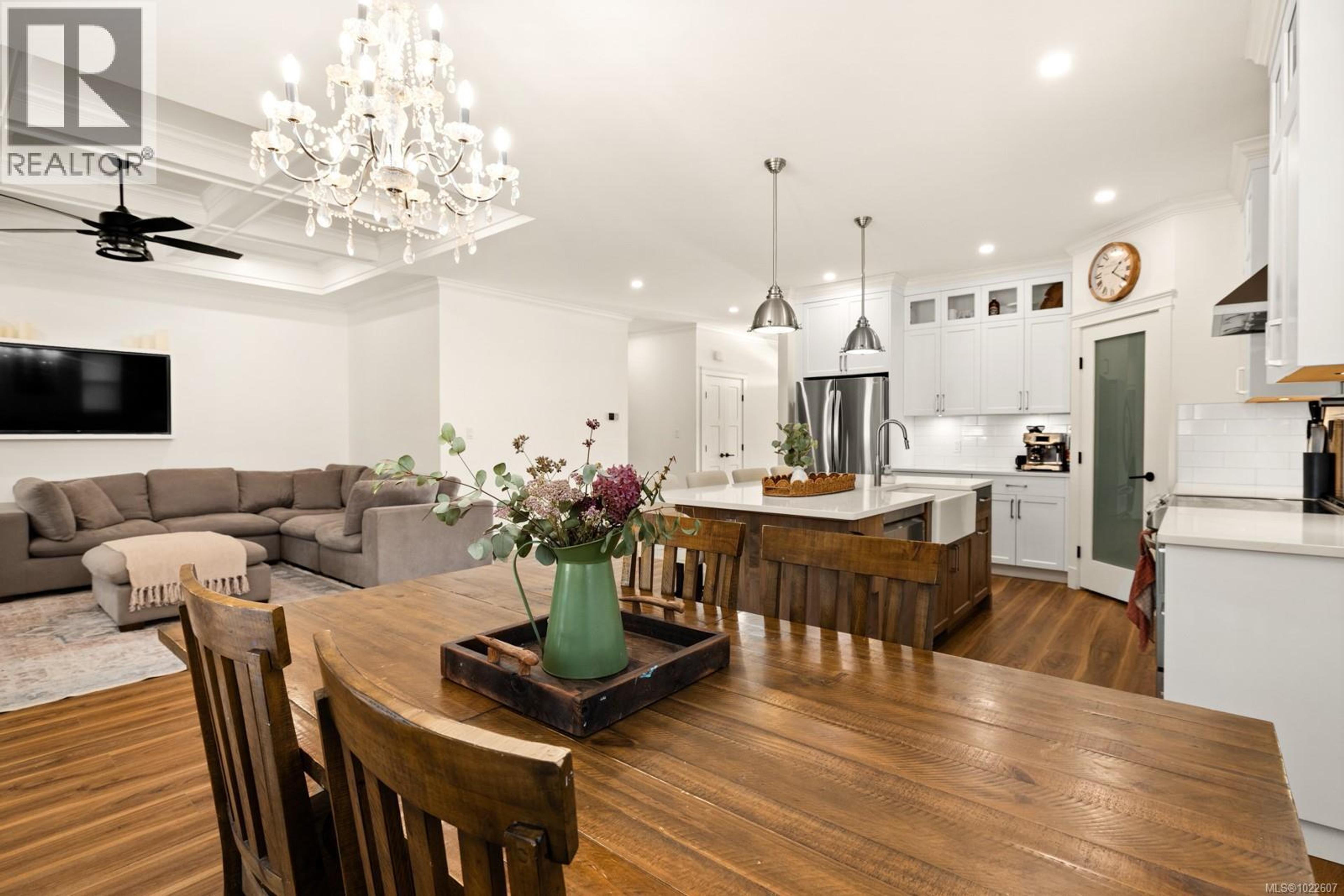 539 GREENWELL DR - 8