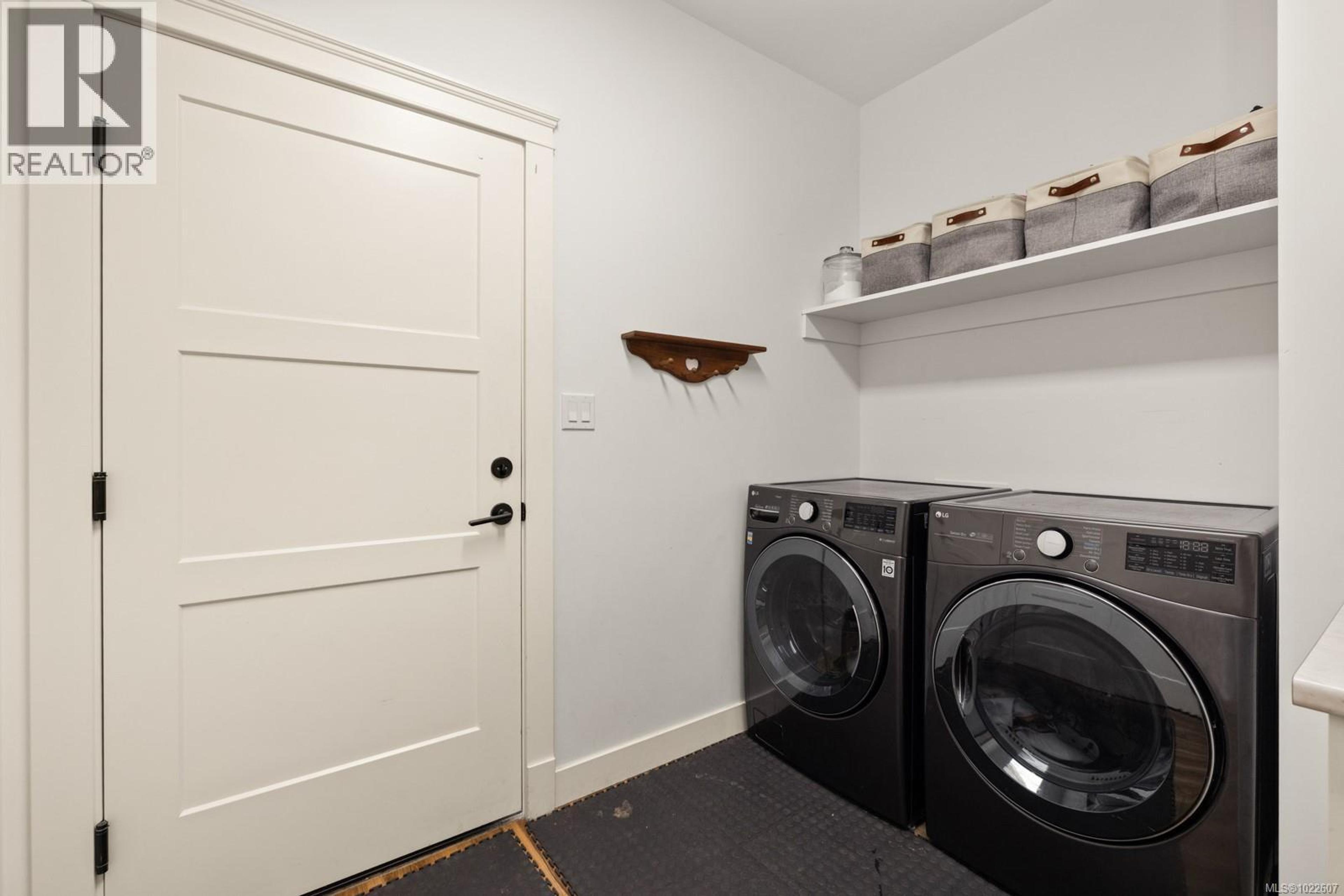 539 GREENWELL DR - 29