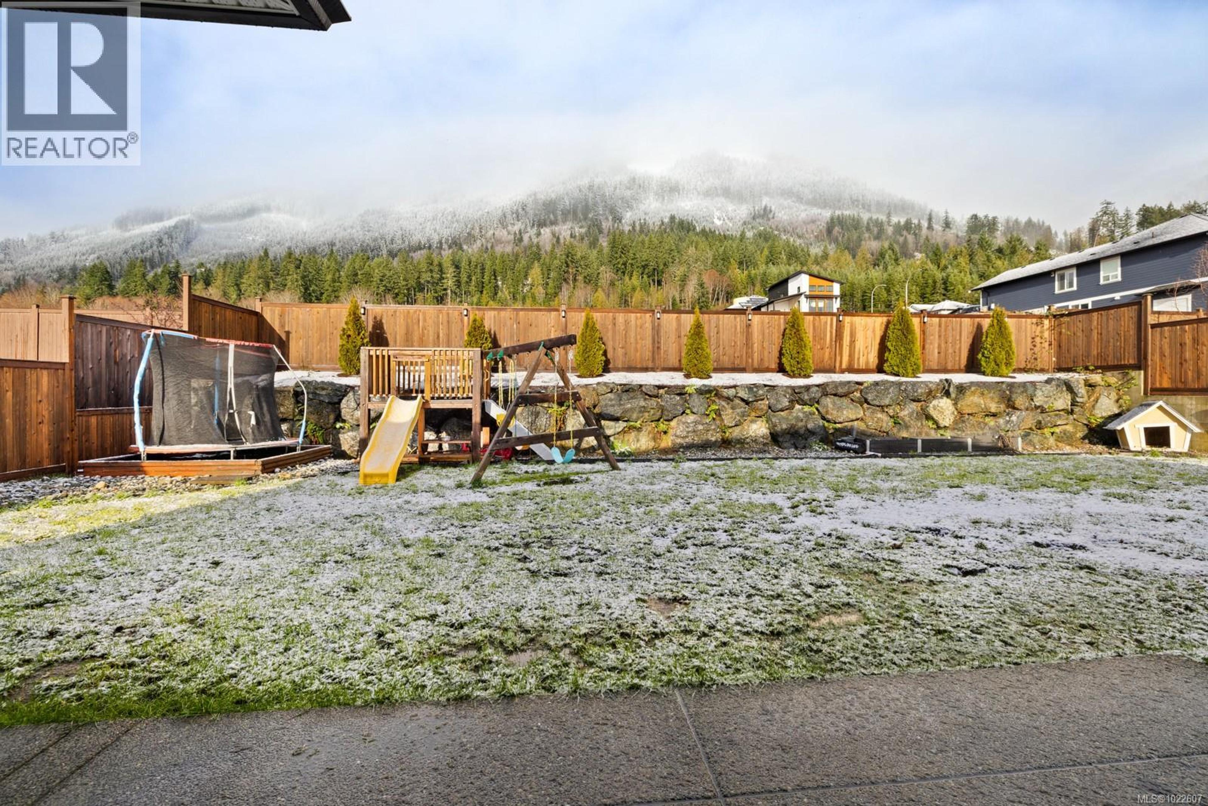 539 GREENWELL DR - 33