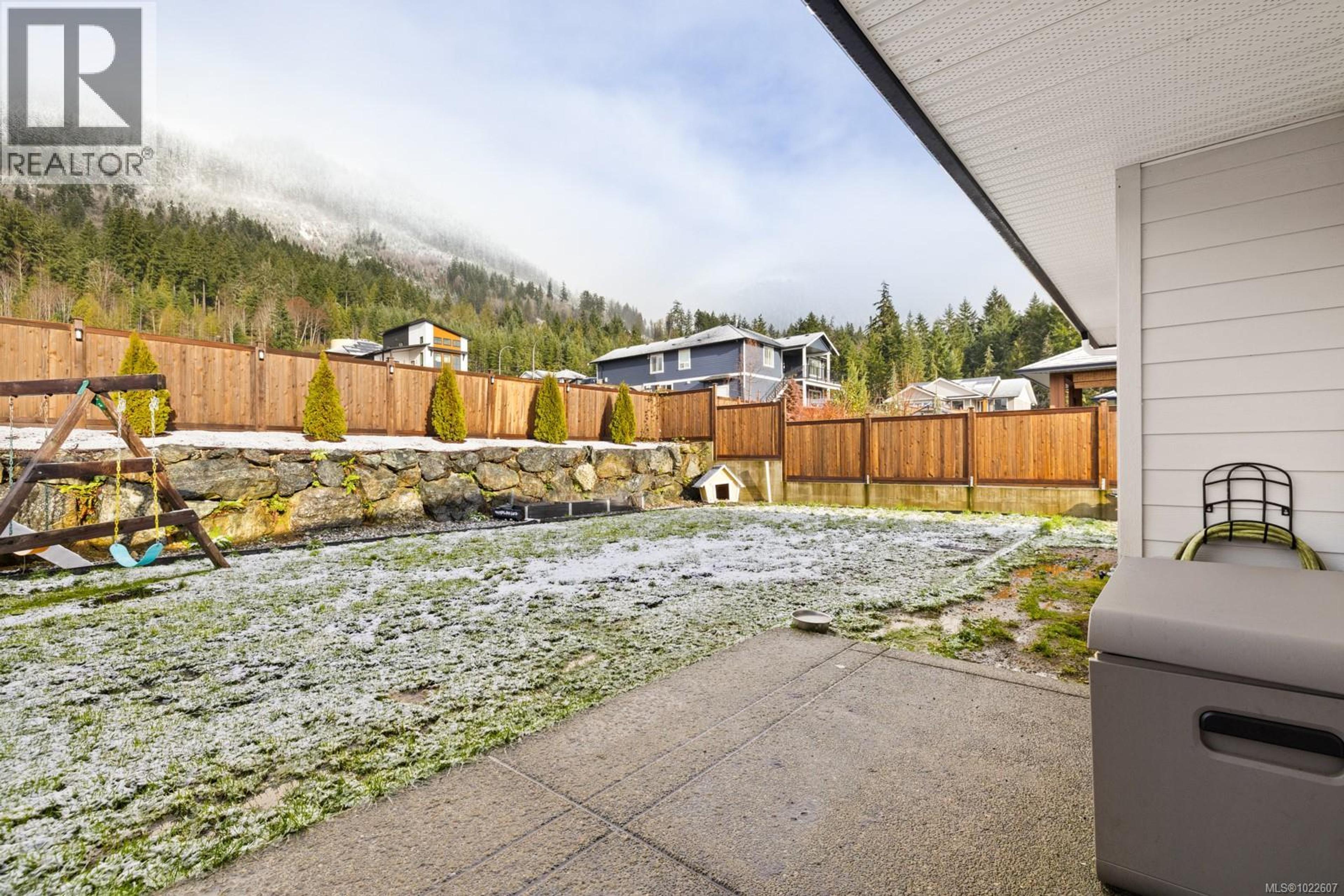 539 GREENWELL DR - 30