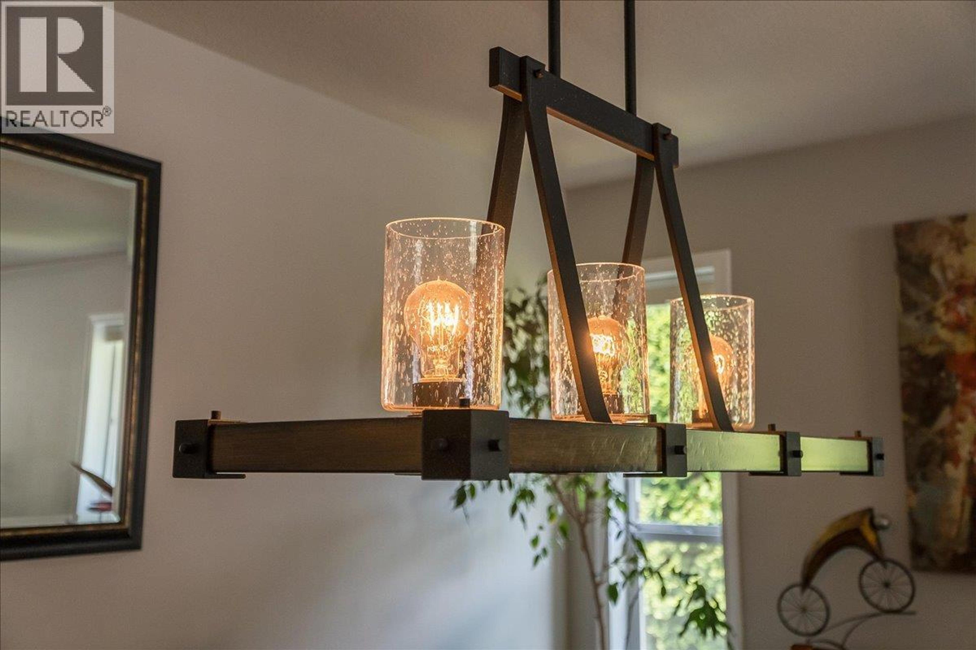 1040 REGAN CRESCENT - 15