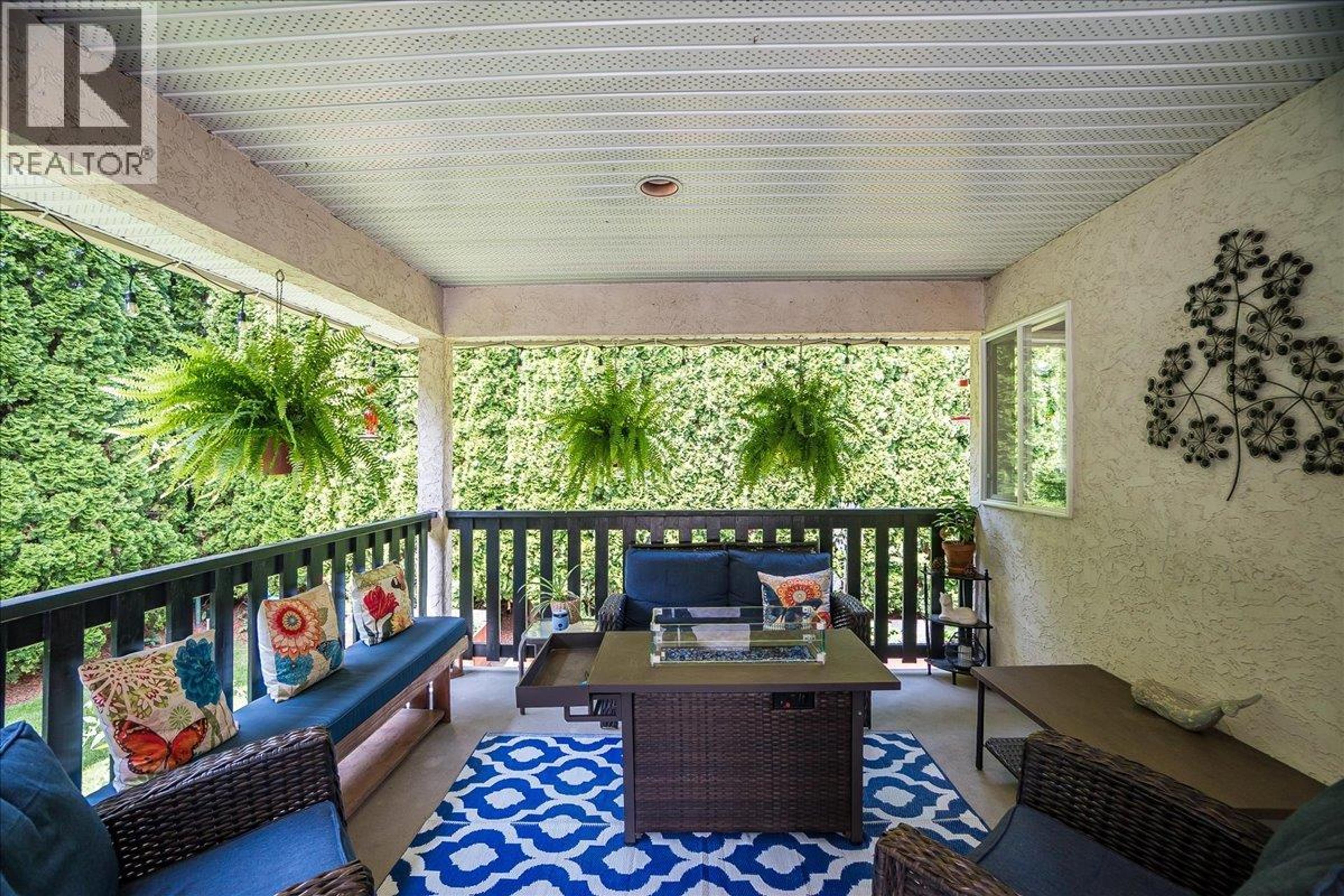 1040 REGAN CRESCENT - 40