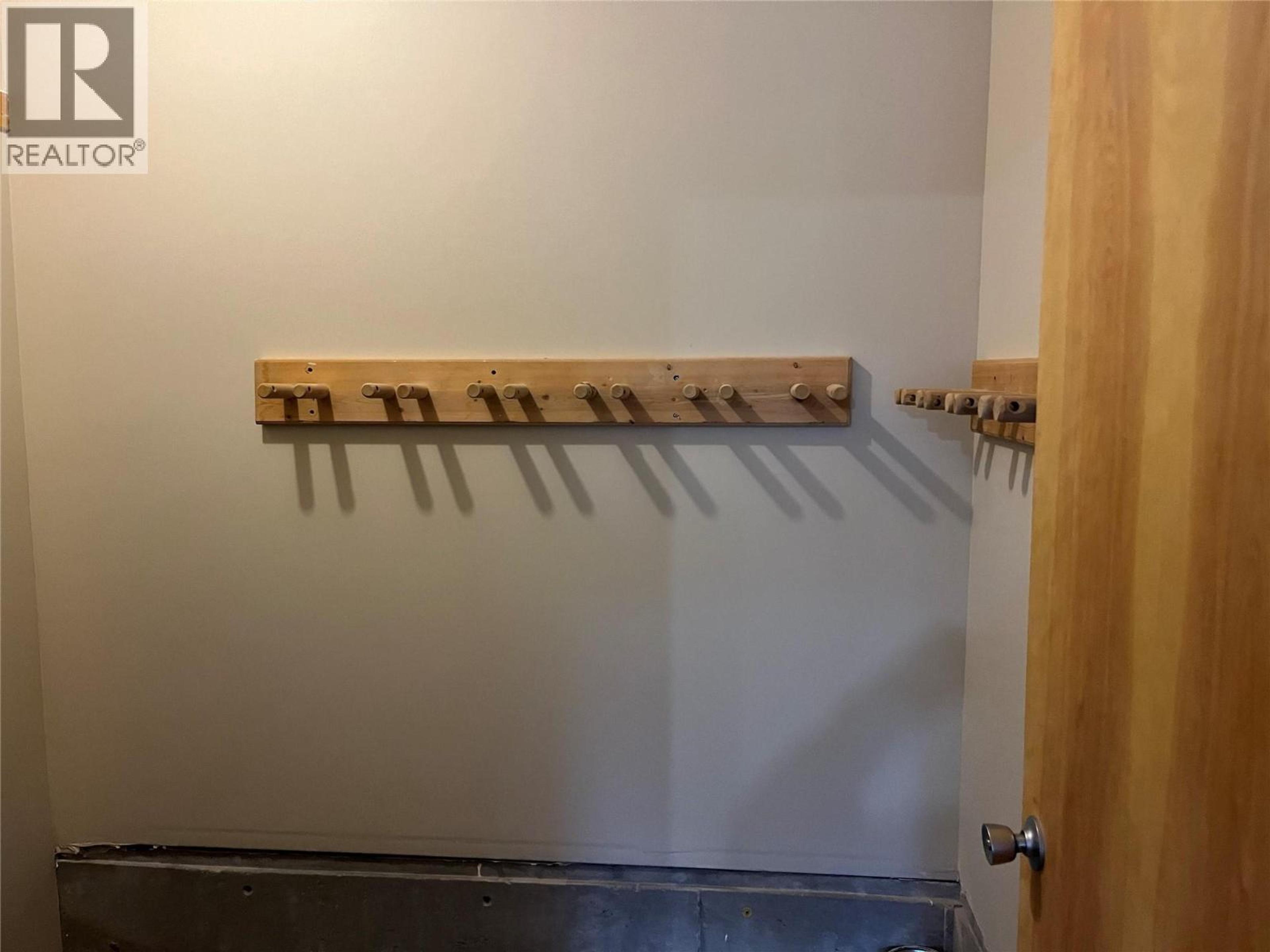 #23 165 KETTLEVIEW ROAD - 30