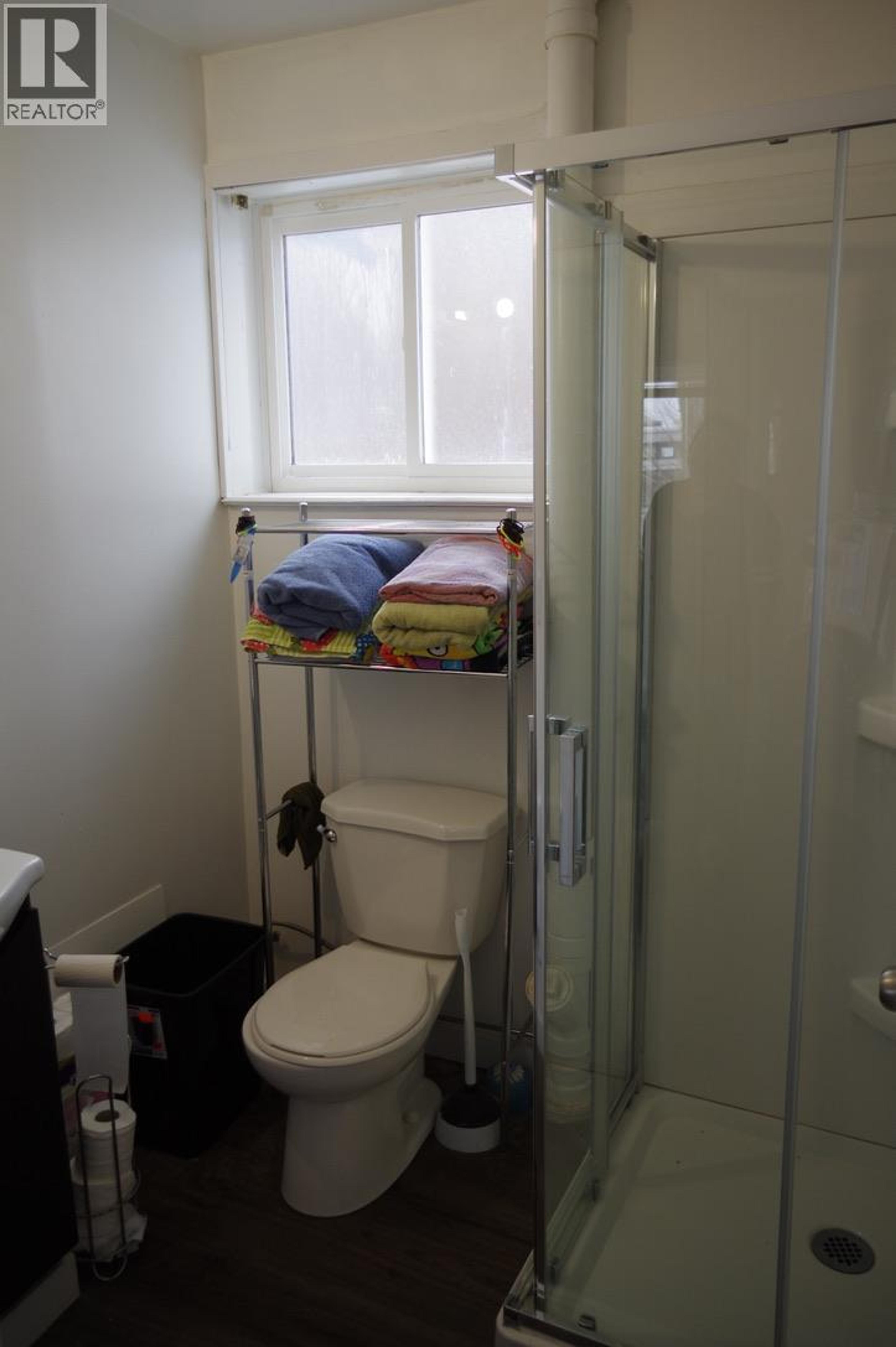 771 FOSTER DRIVE - 32