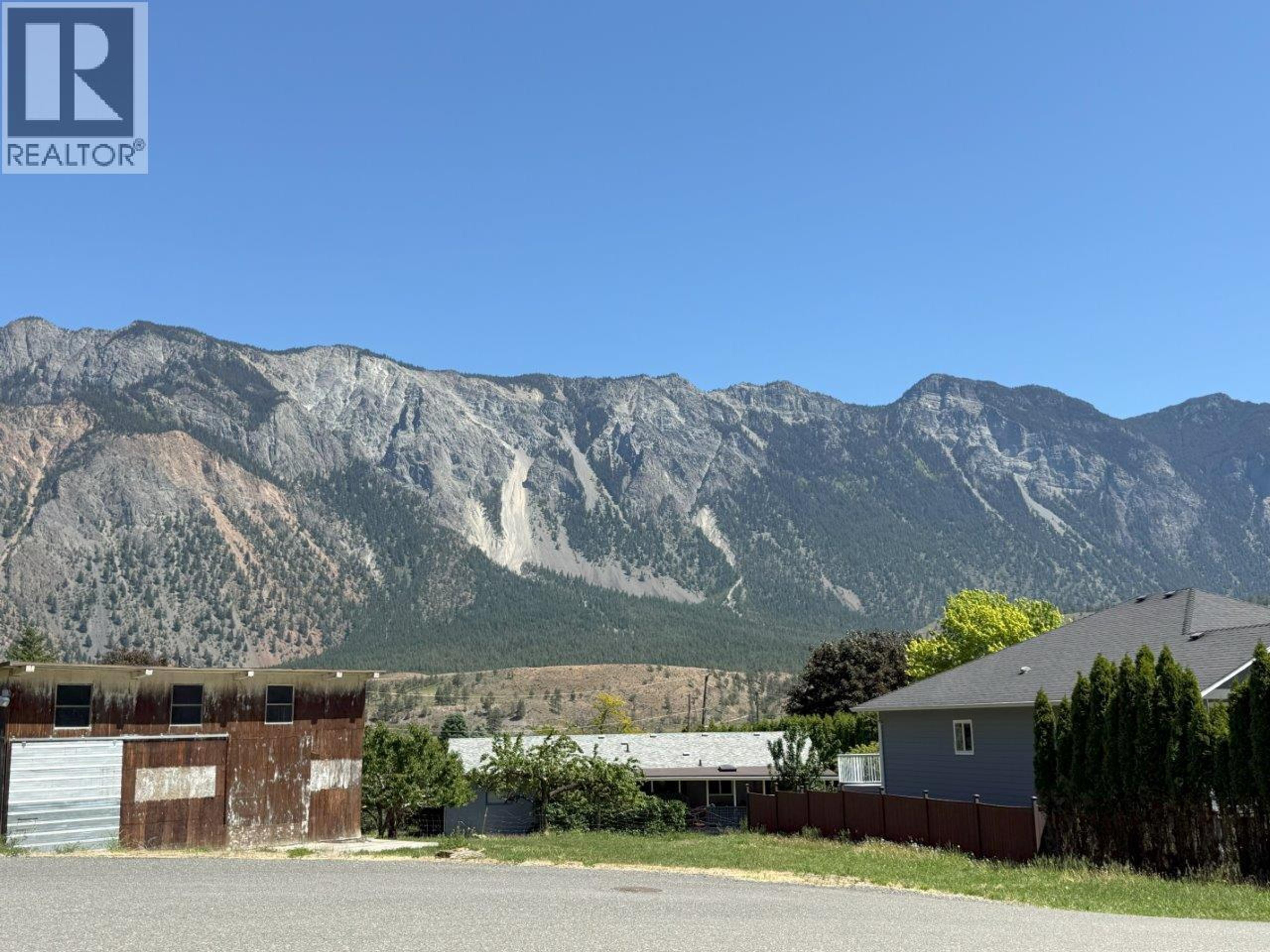 771 FOSTER DRIVE - 8