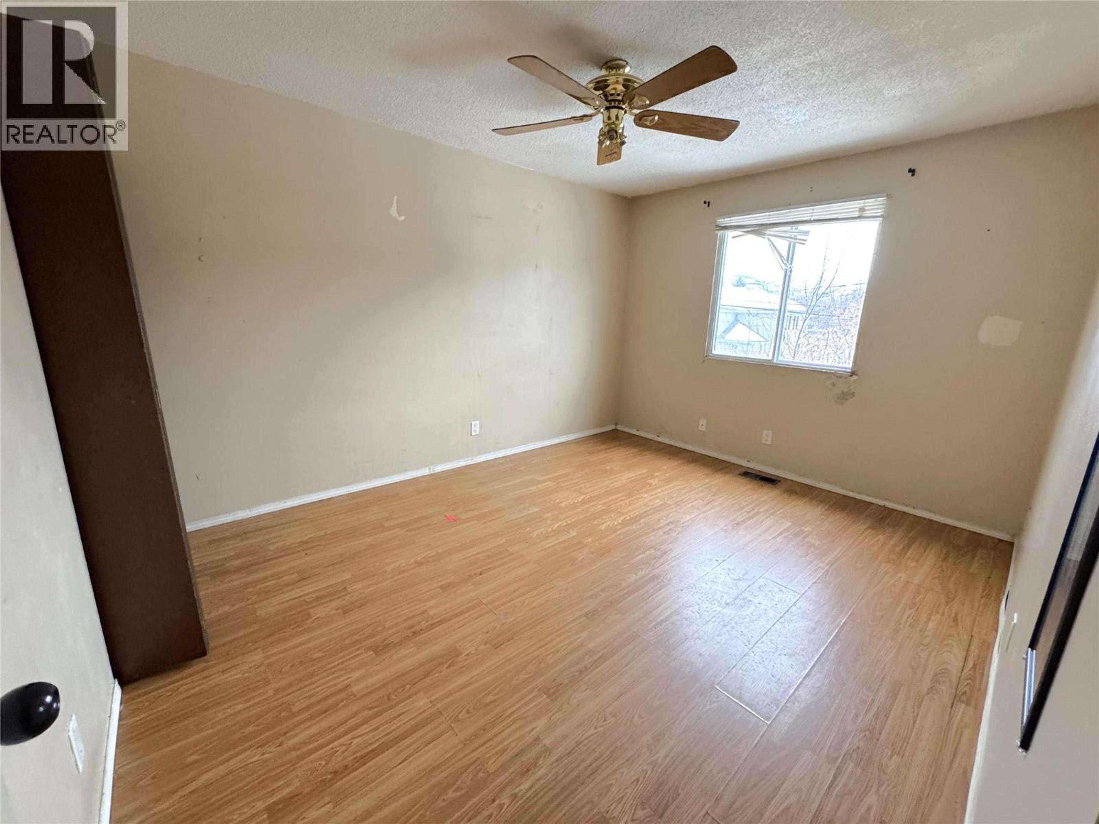 1666 DOUGLAS STREET - Image 9