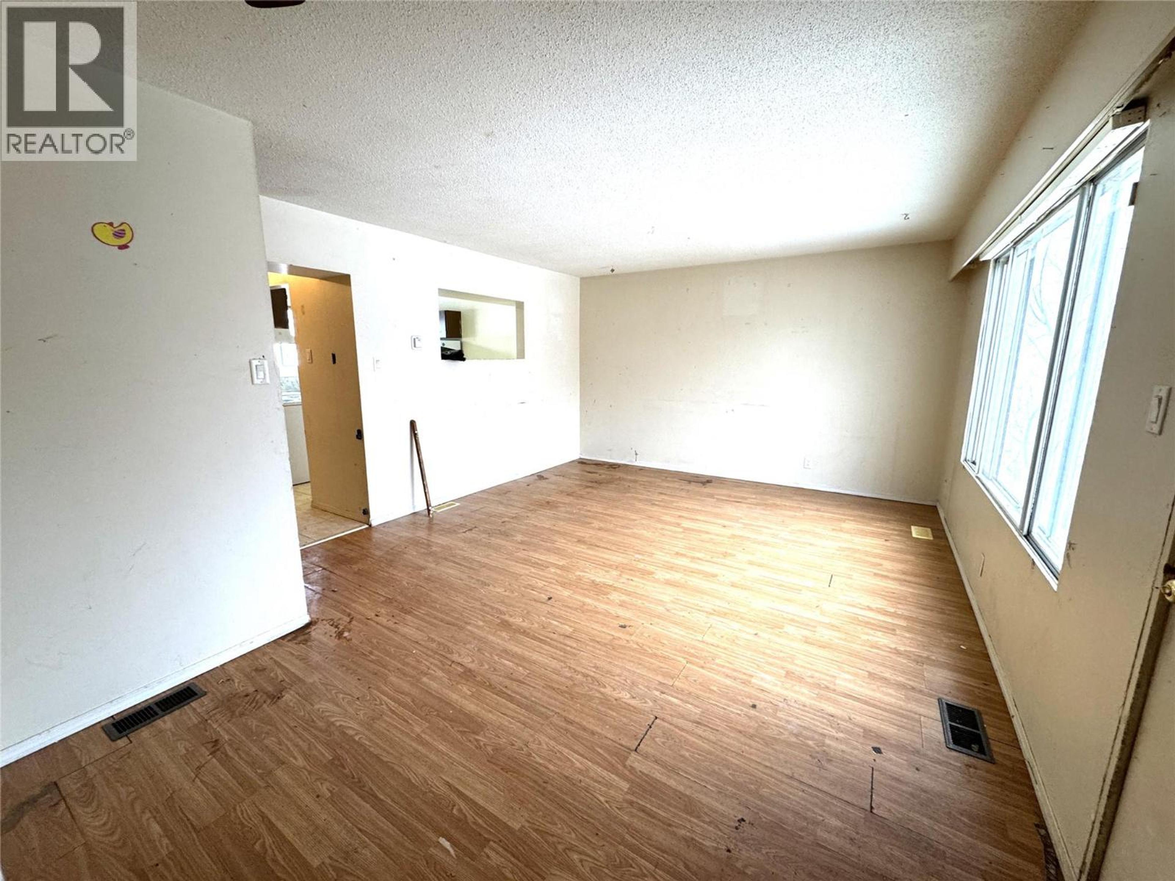 1666 DOUGLAS STREET - Image 6