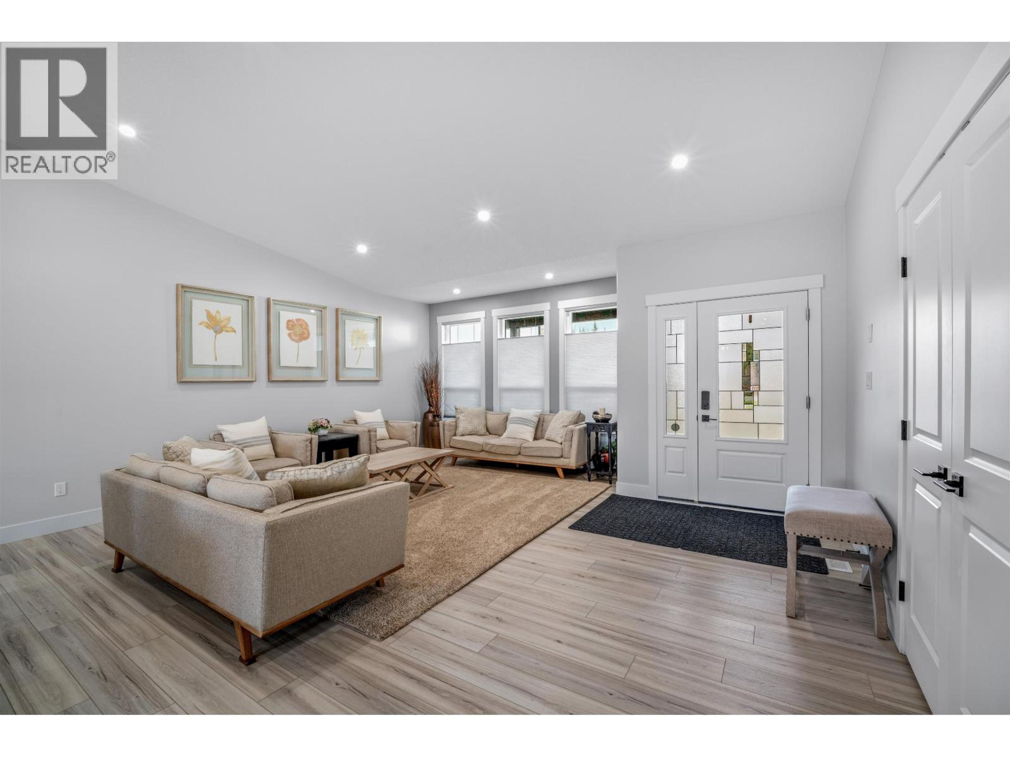 6919 SUNRISE PLACE - 8