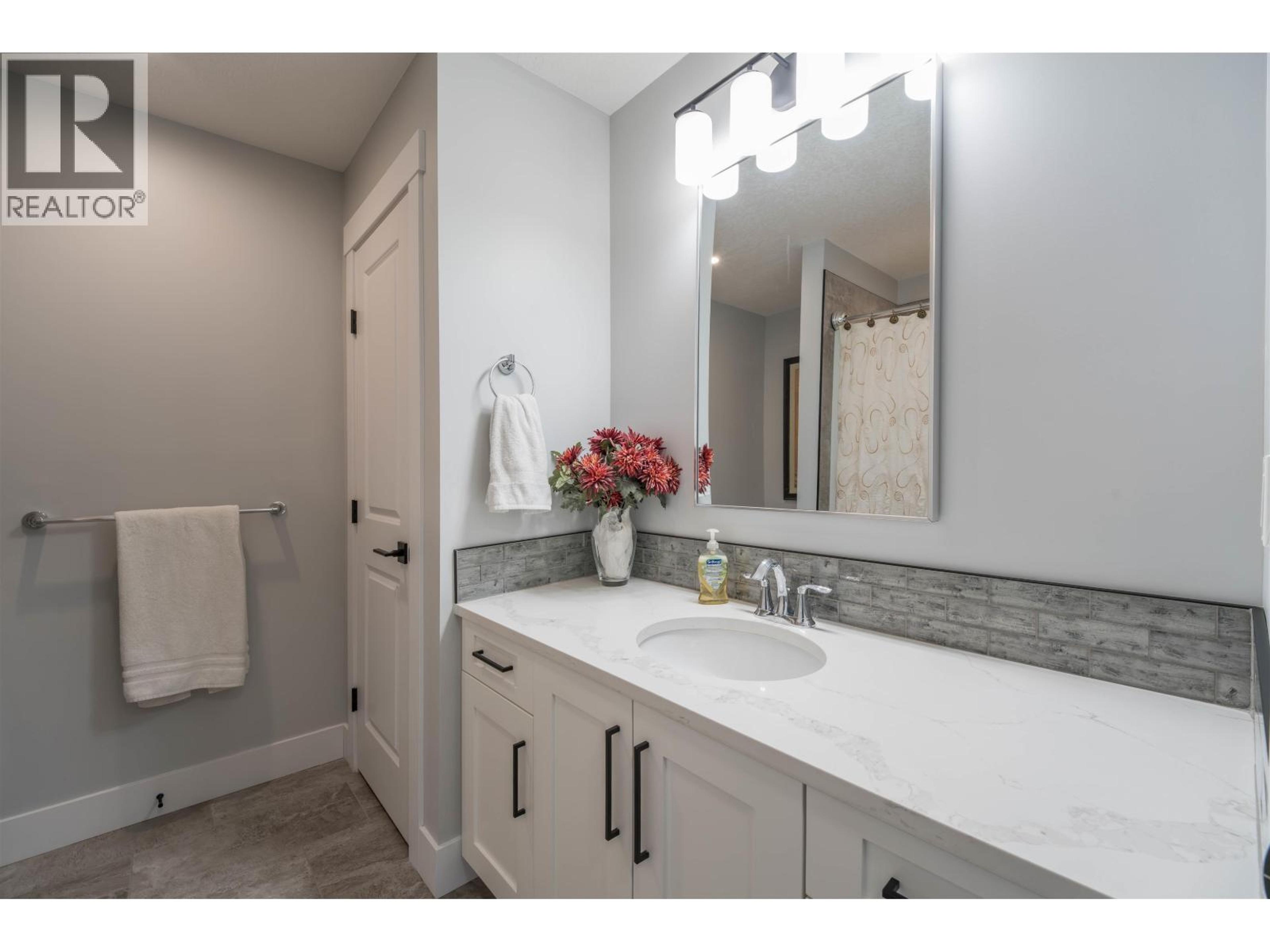 6919 SUNRISE PLACE - 27