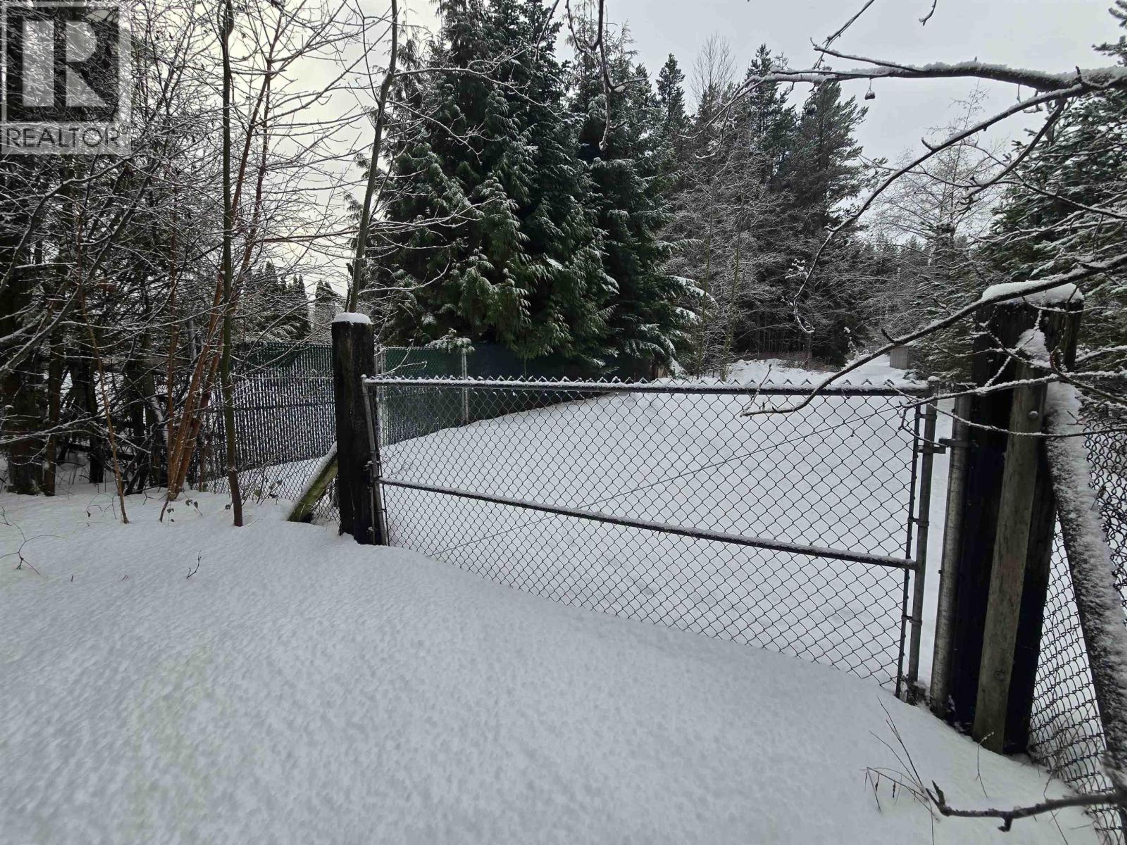 5040 AGAR AVENUE - 34