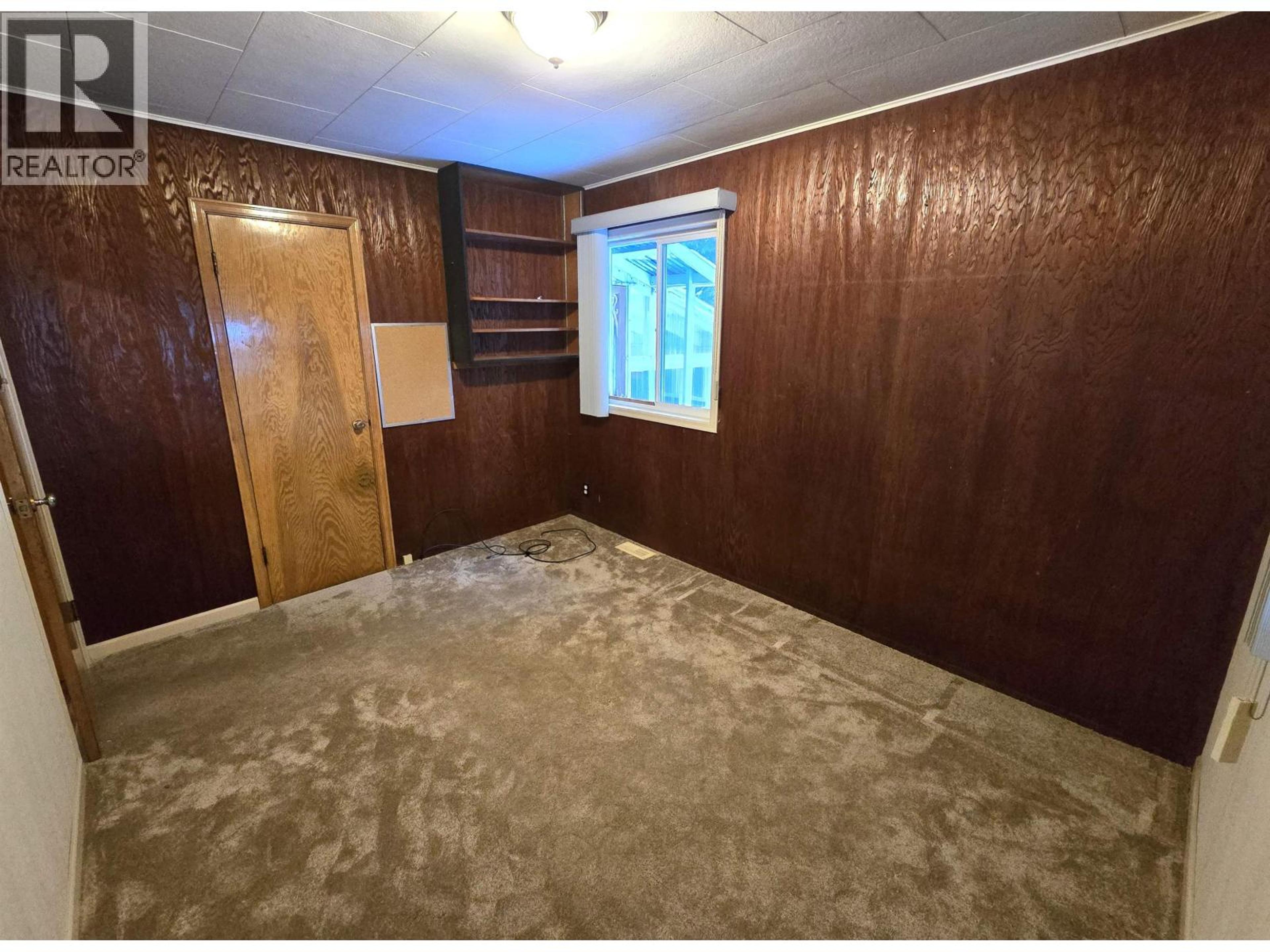 5040 AGAR AVENUE - 14