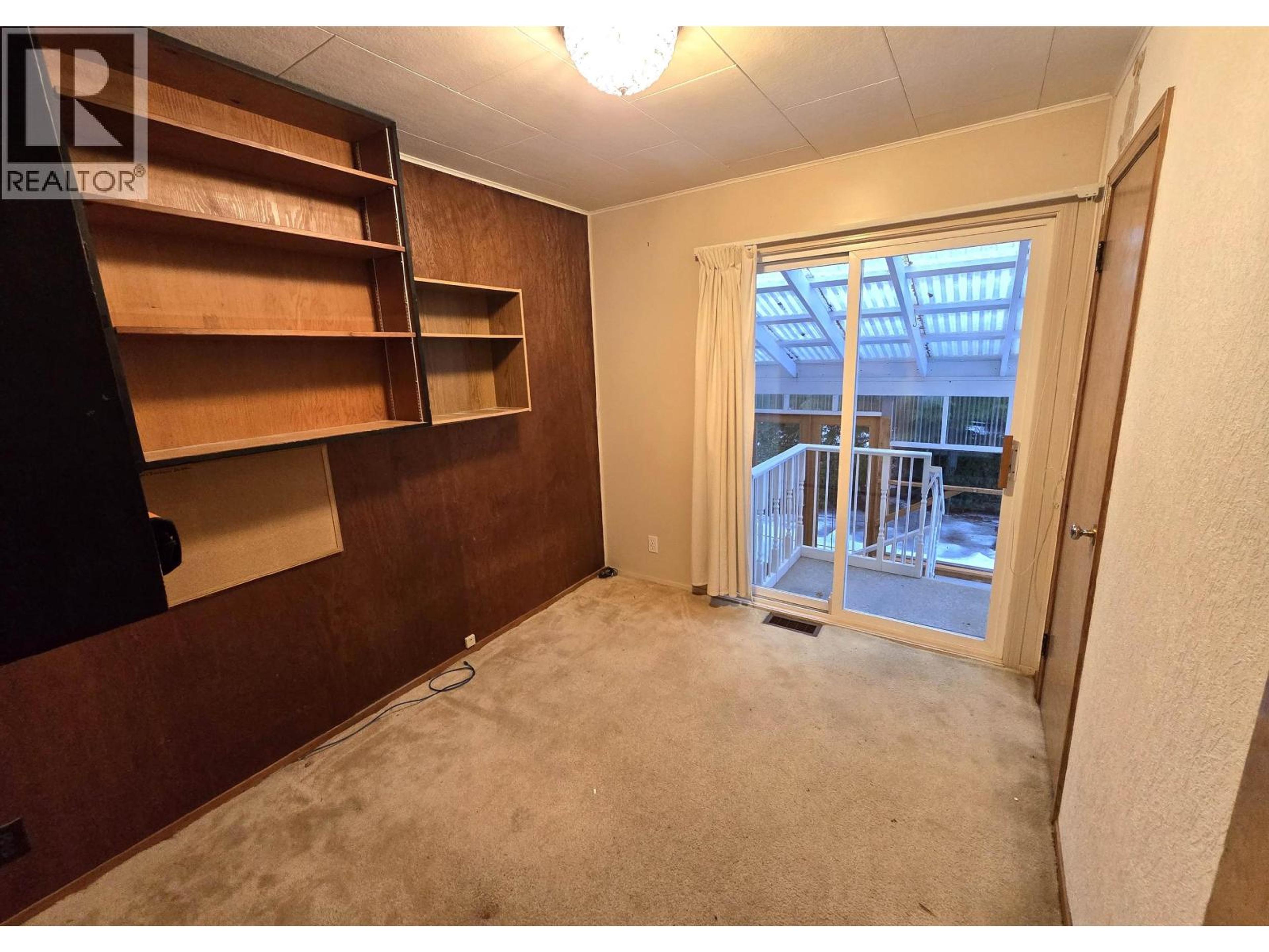 5040 AGAR AVENUE - 16