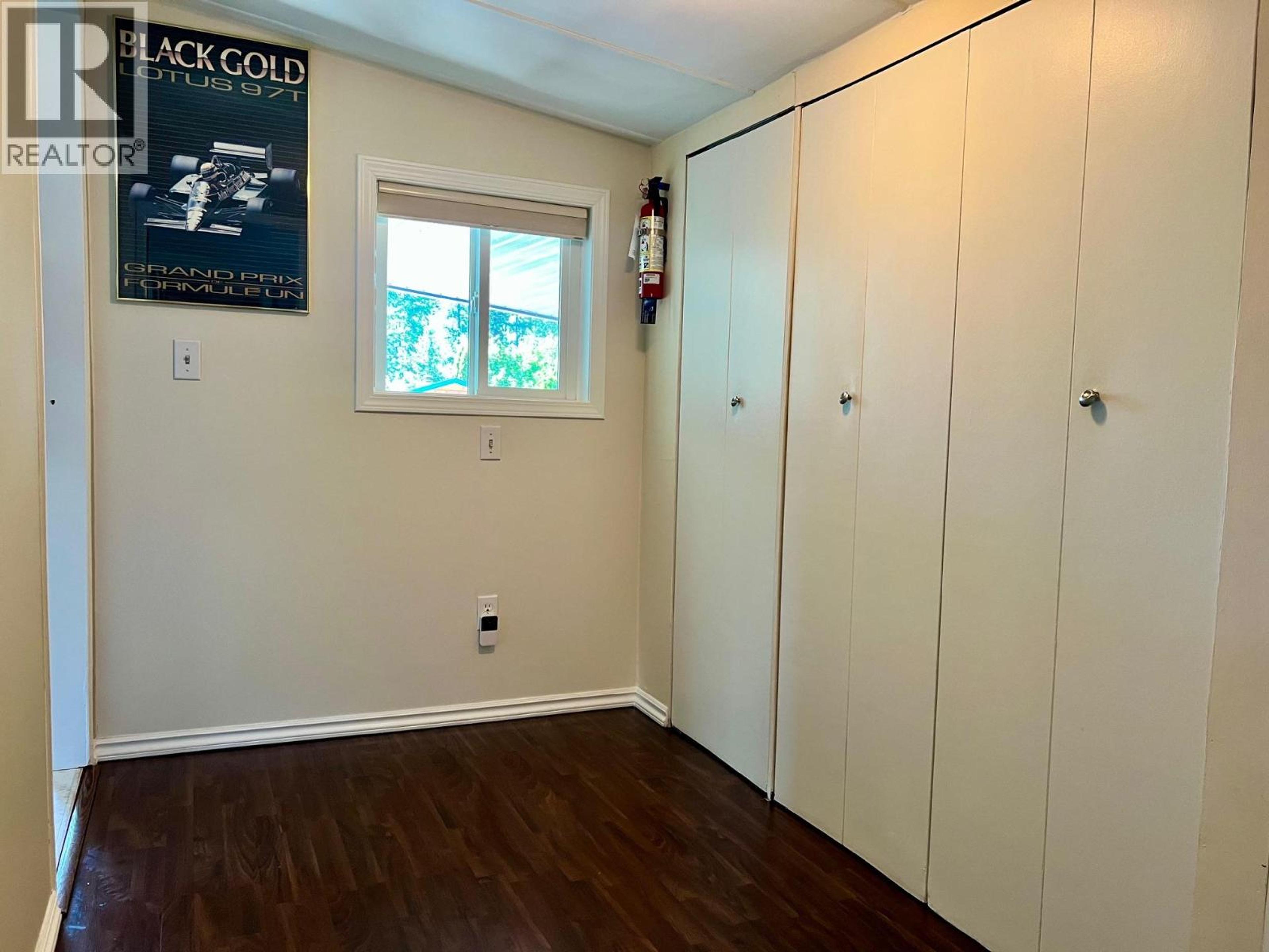 #1 445 6TH AVENUE N - 18