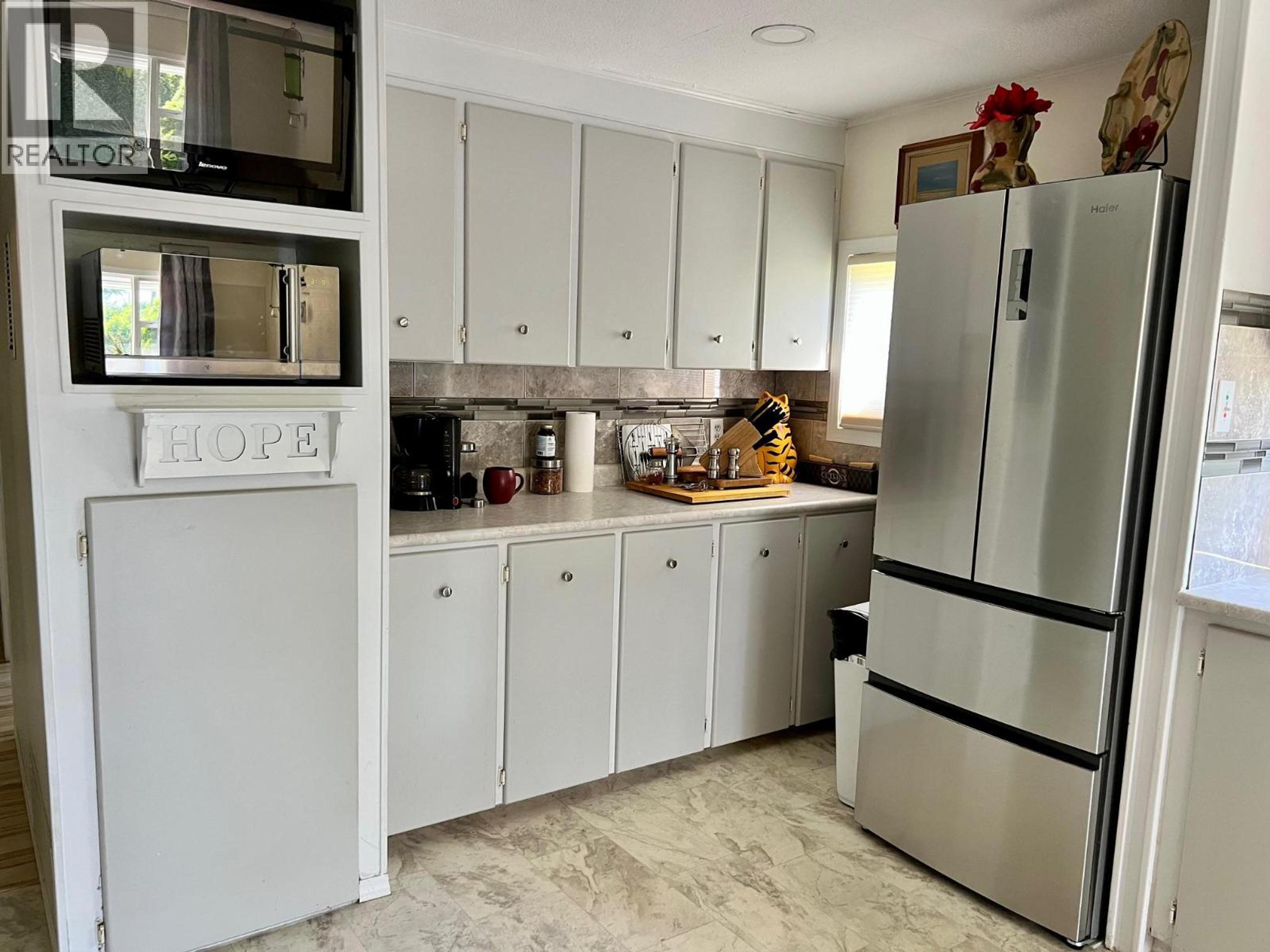 #1 445 6TH AVENUE N - 5