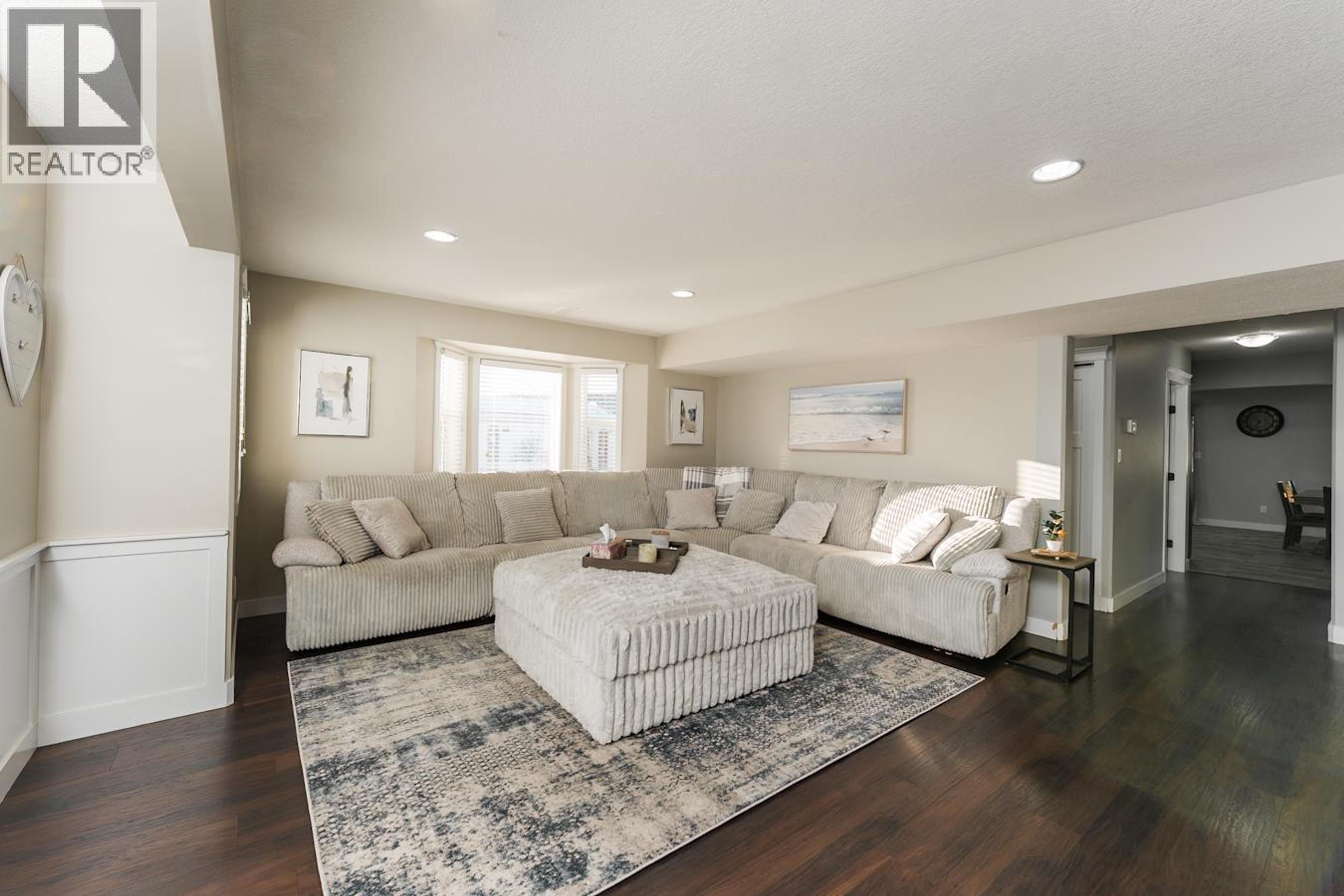 #201 467 S TABOR BOULEVARD - 12