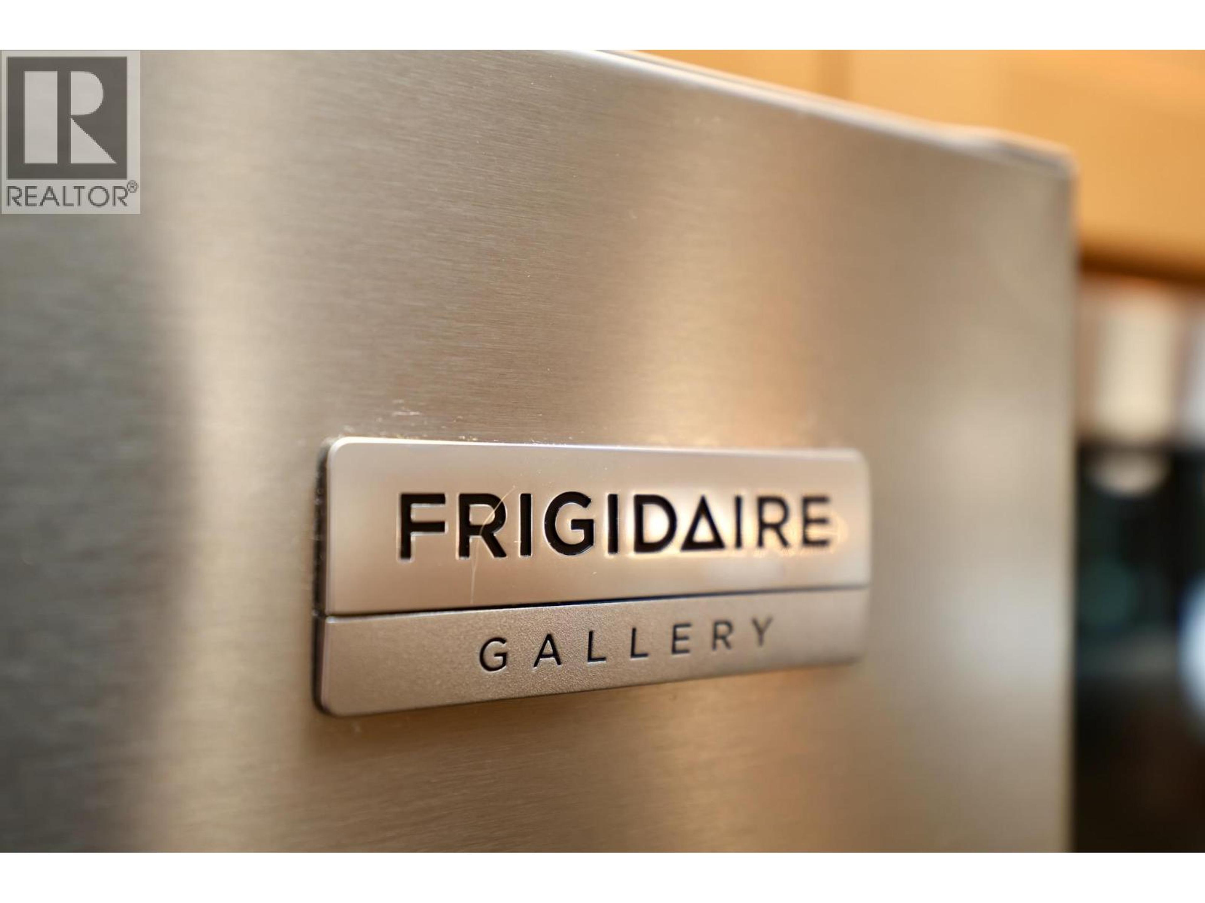 1517 QUARTZ CRESCENT - 24