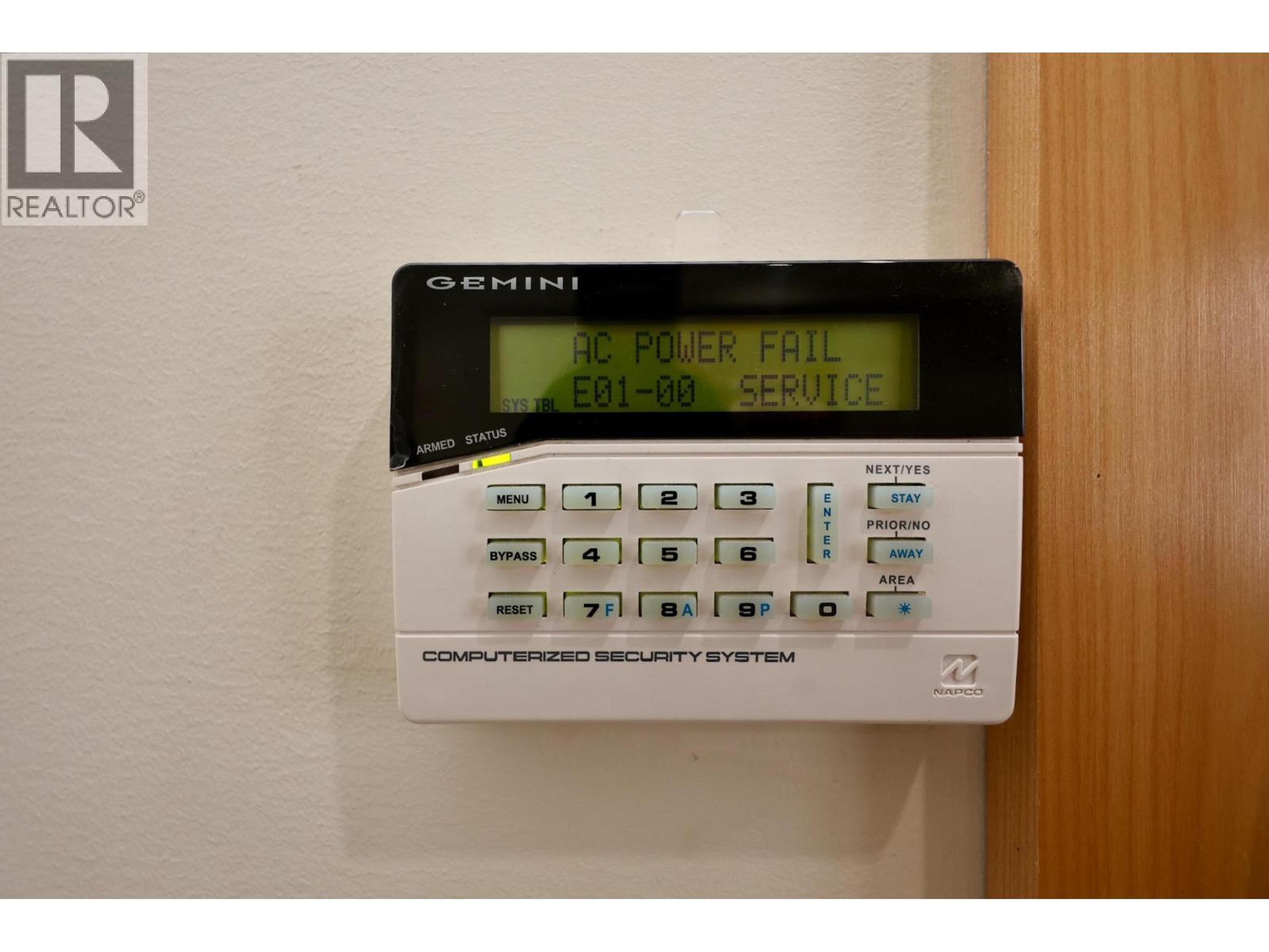 1517 QUARTZ CRESCENT - 66