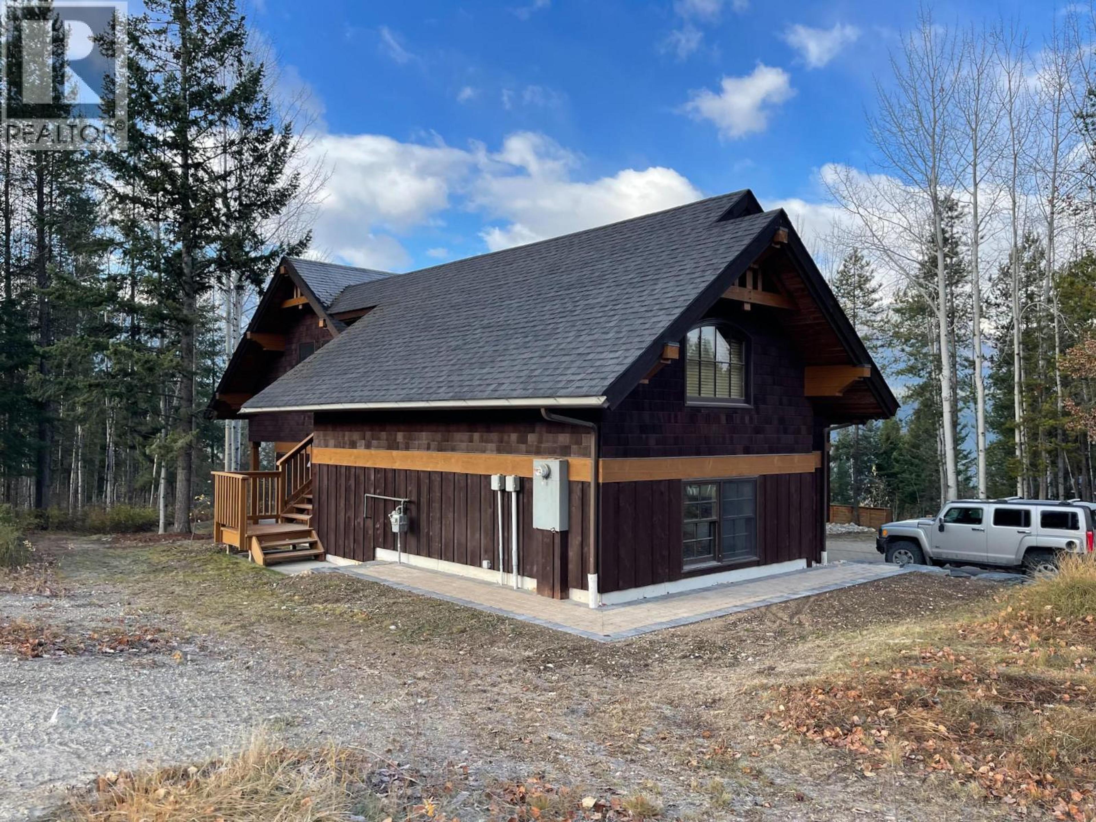 1517 QUARTZ CRESCENT - 52