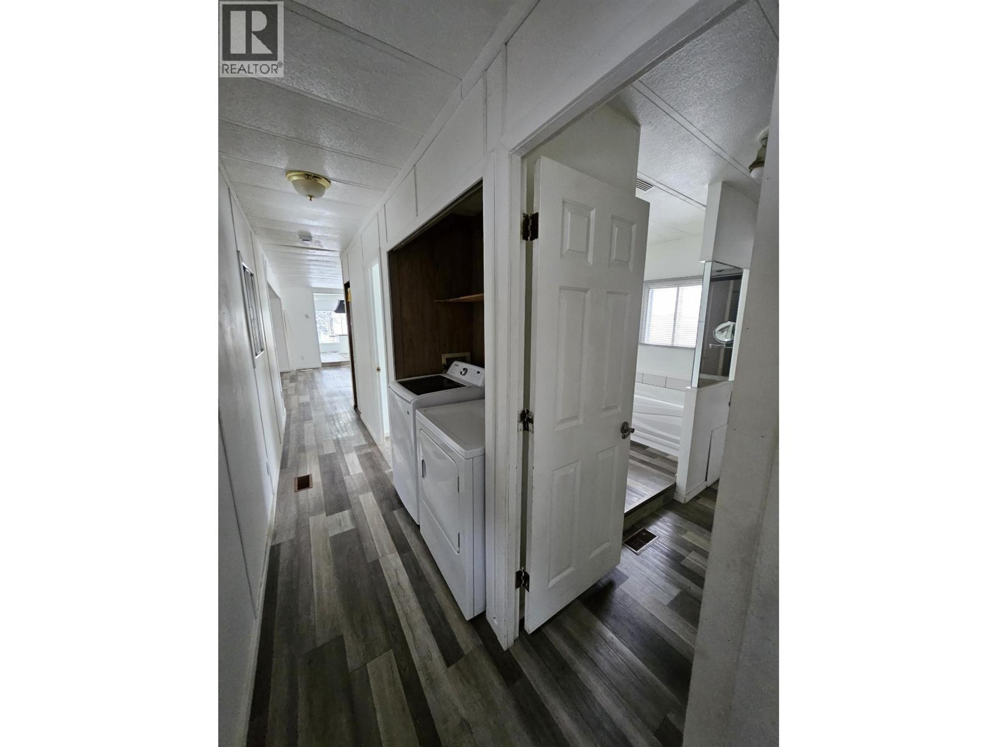 #44 654 NORTH FRASER DRIVE - 21