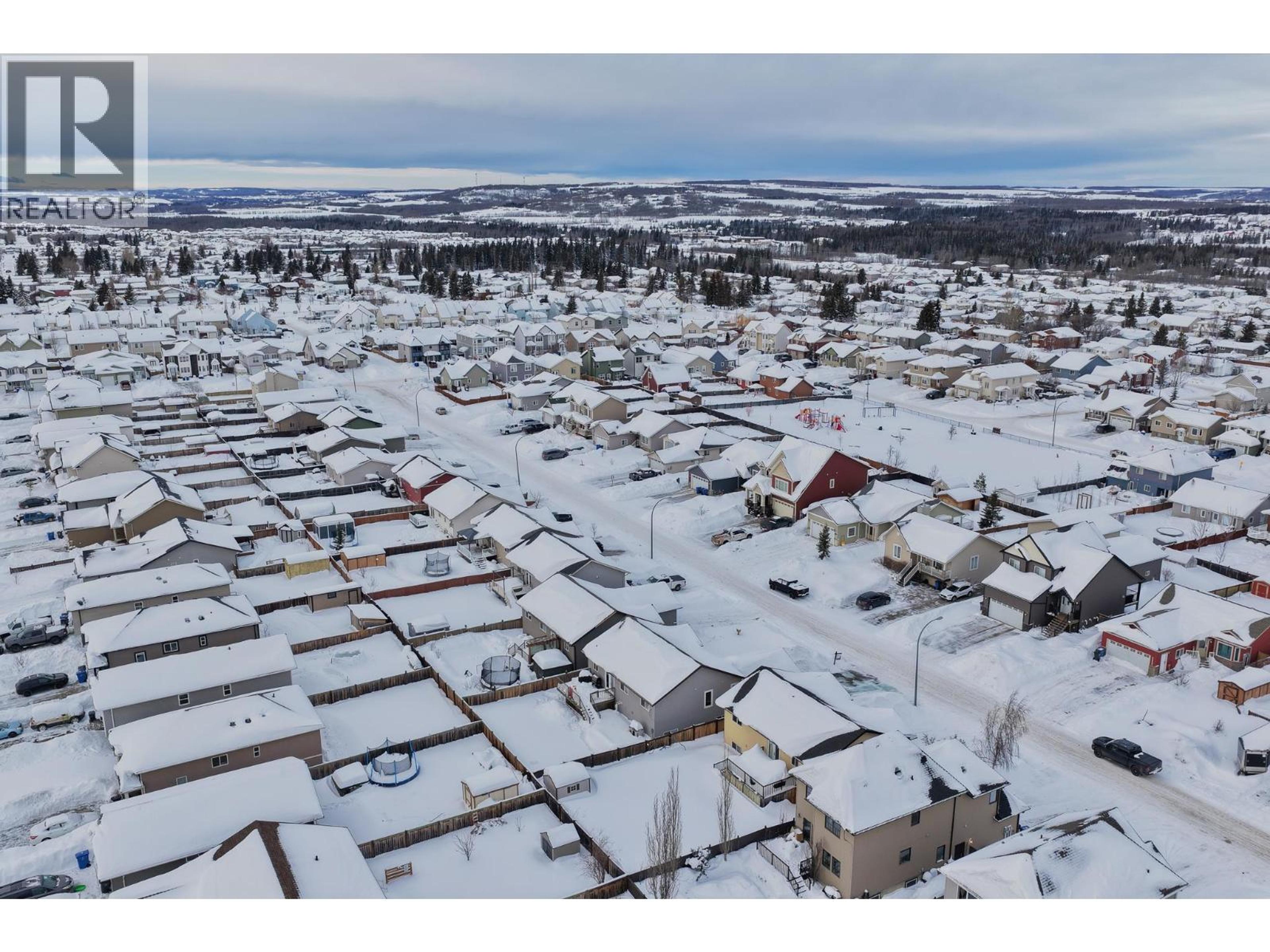 8707 113A AVENUE - 27