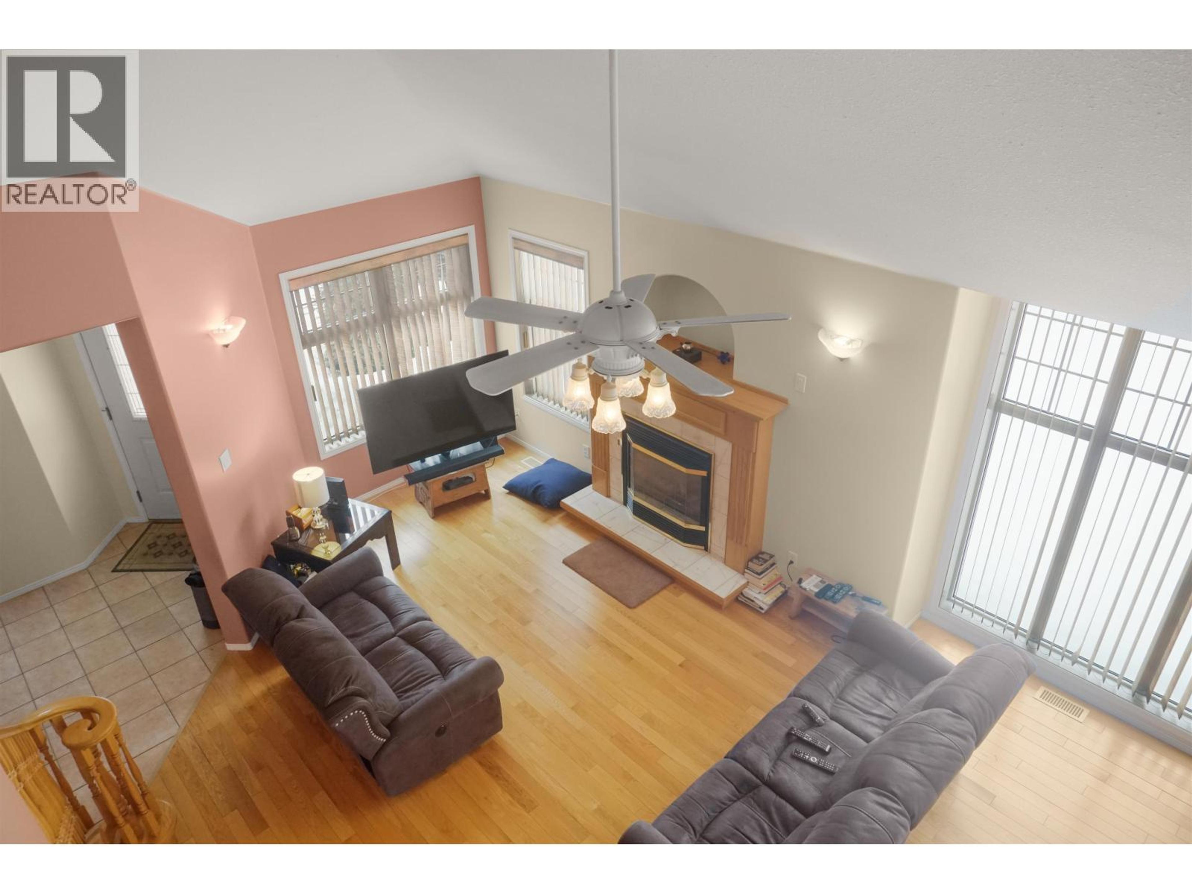 #9 32 CREED STREET - 15