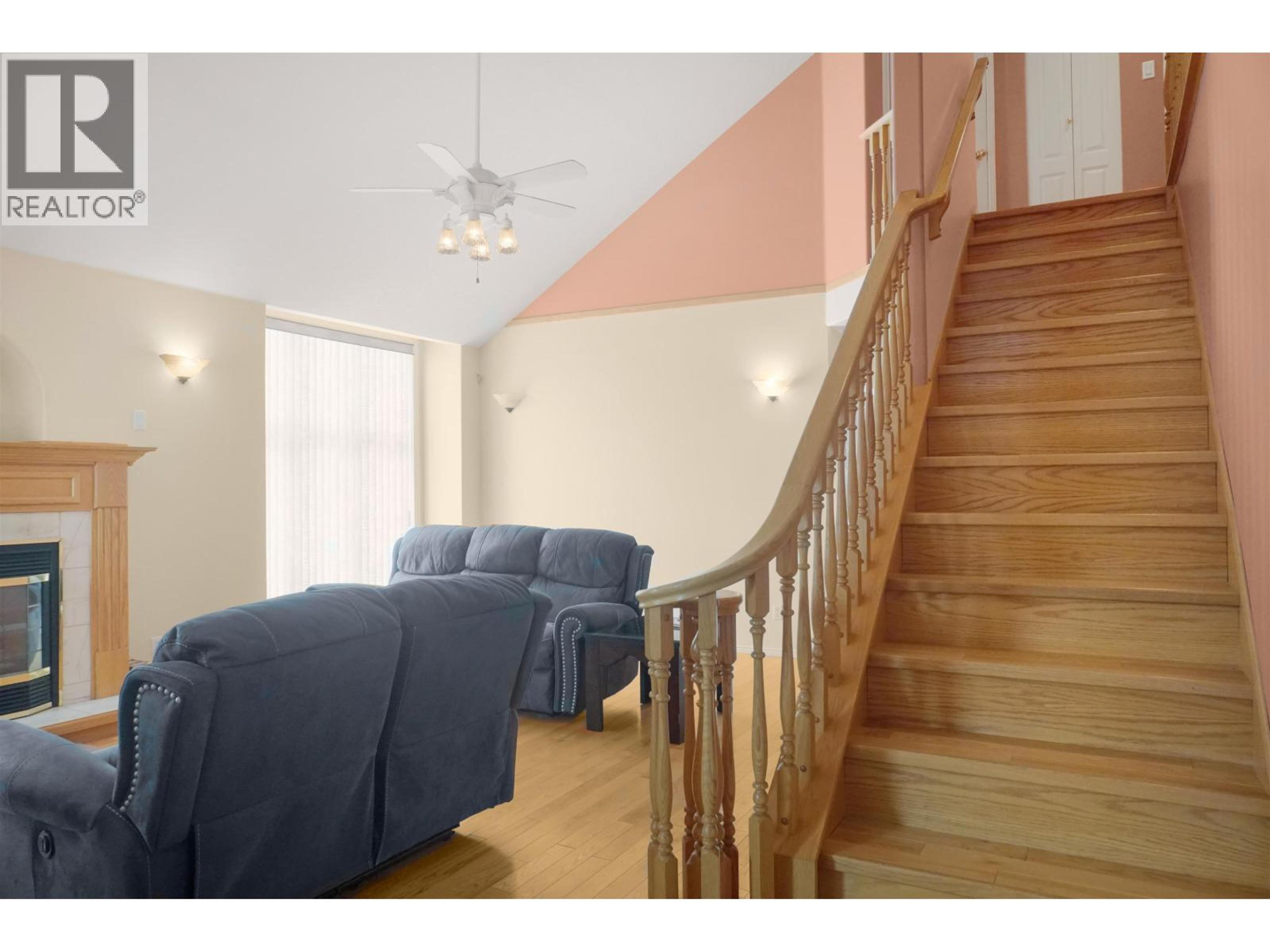 #9 32 CREED STREET - 14