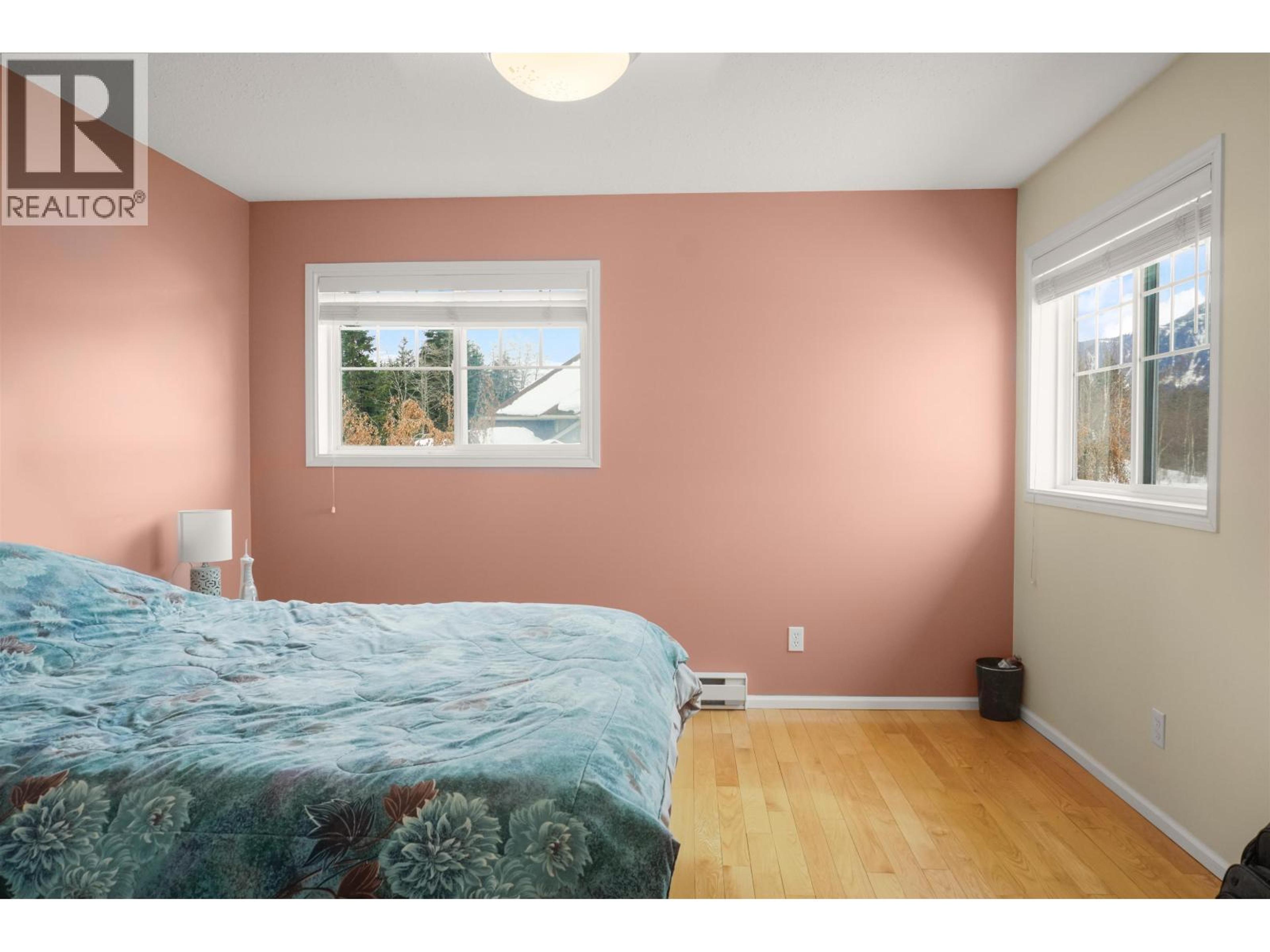 #9 32 CREED STREET - 19