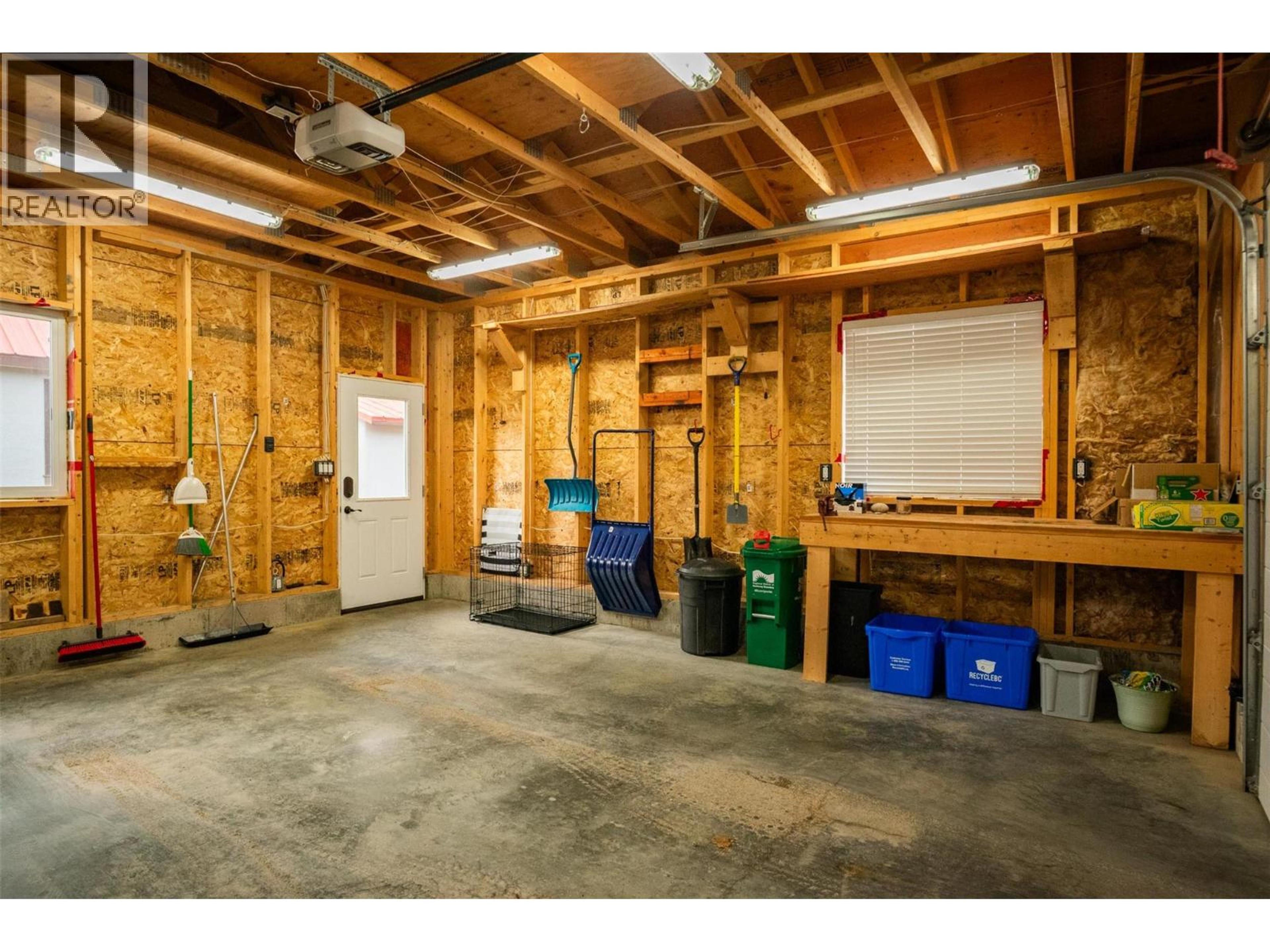 1938 SECOND AVENUE - 39