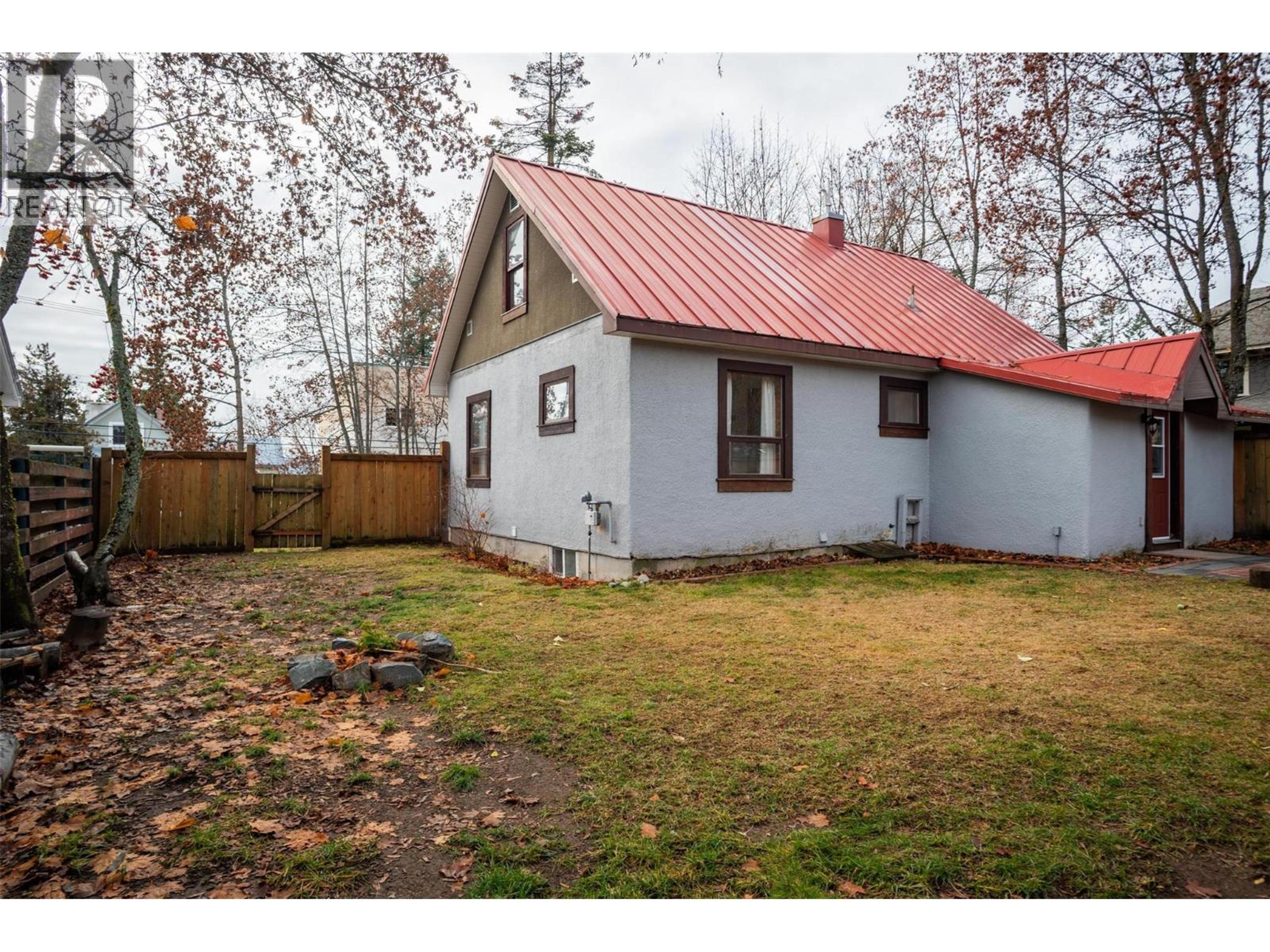 1938 SECOND AVENUE - 44