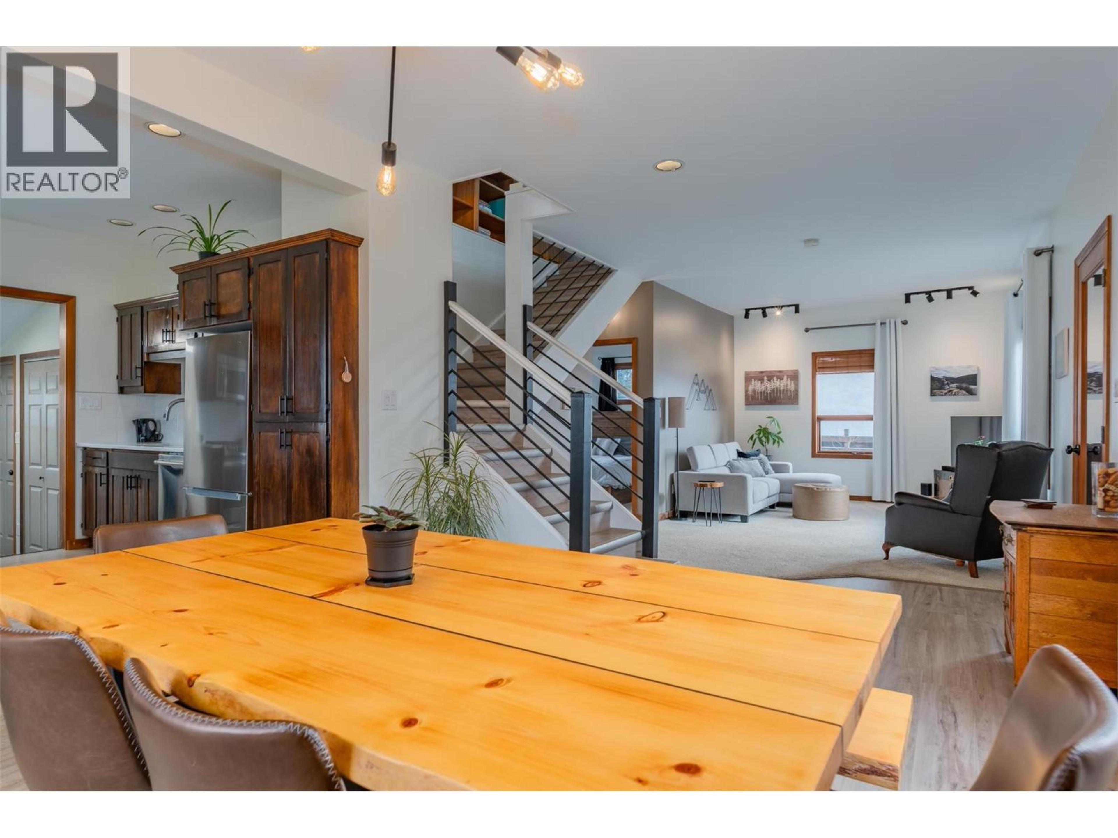 1938 SECOND AVENUE - 10