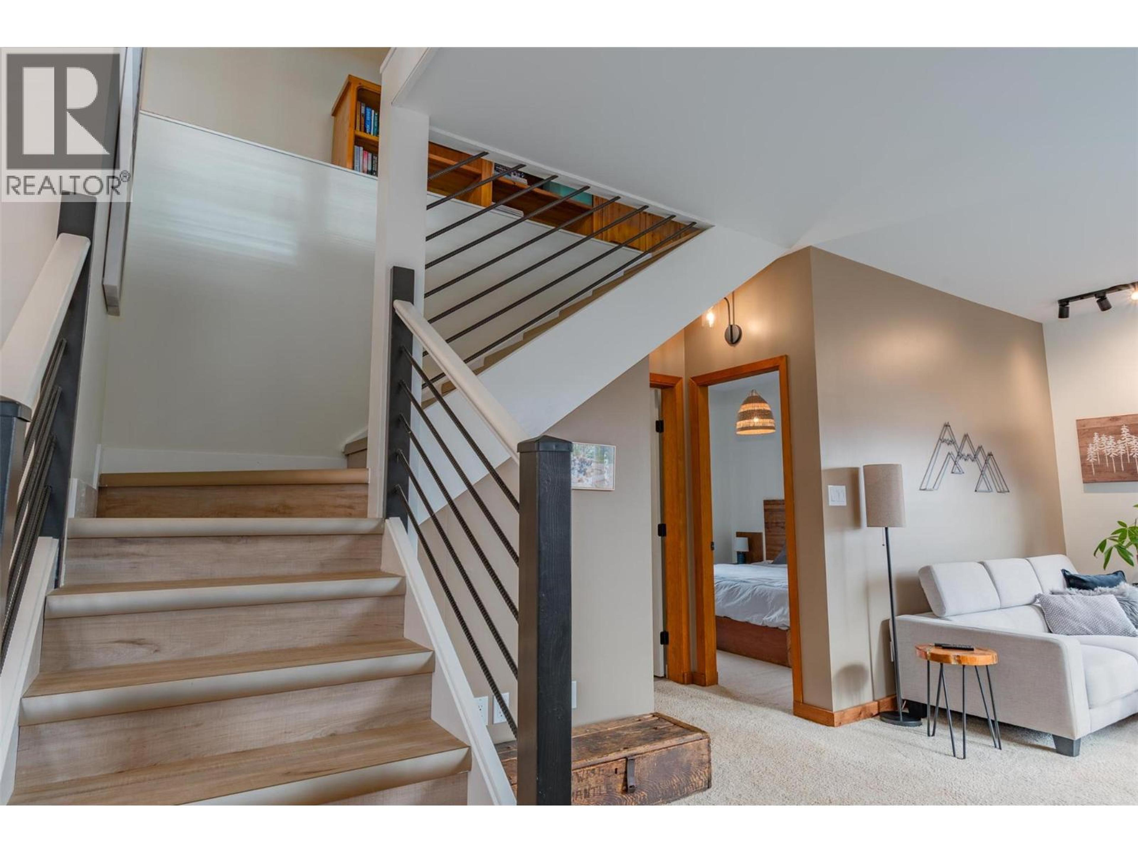 1938 SECOND AVENUE - 14