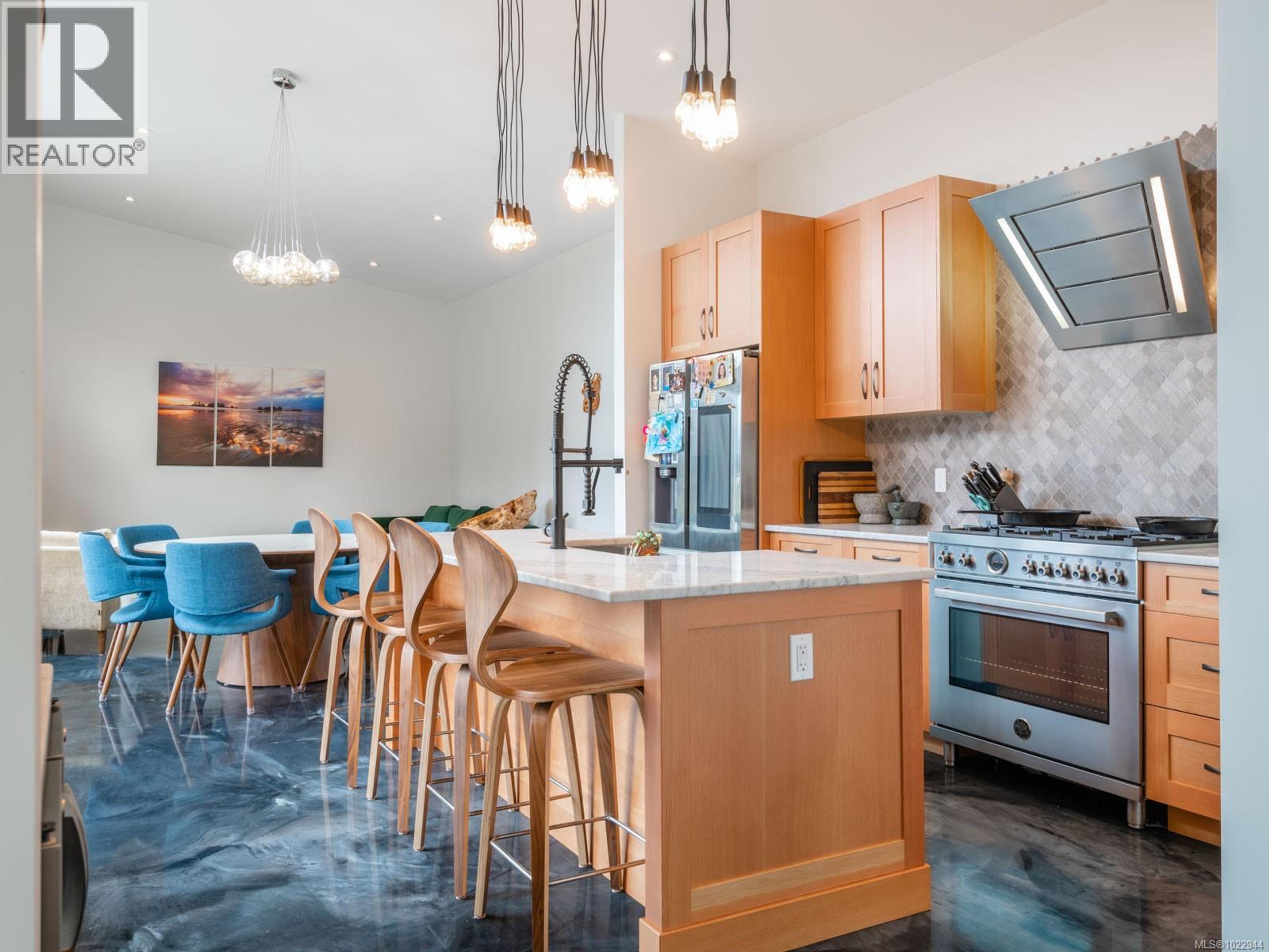 6415 WALKER RD - Image 3