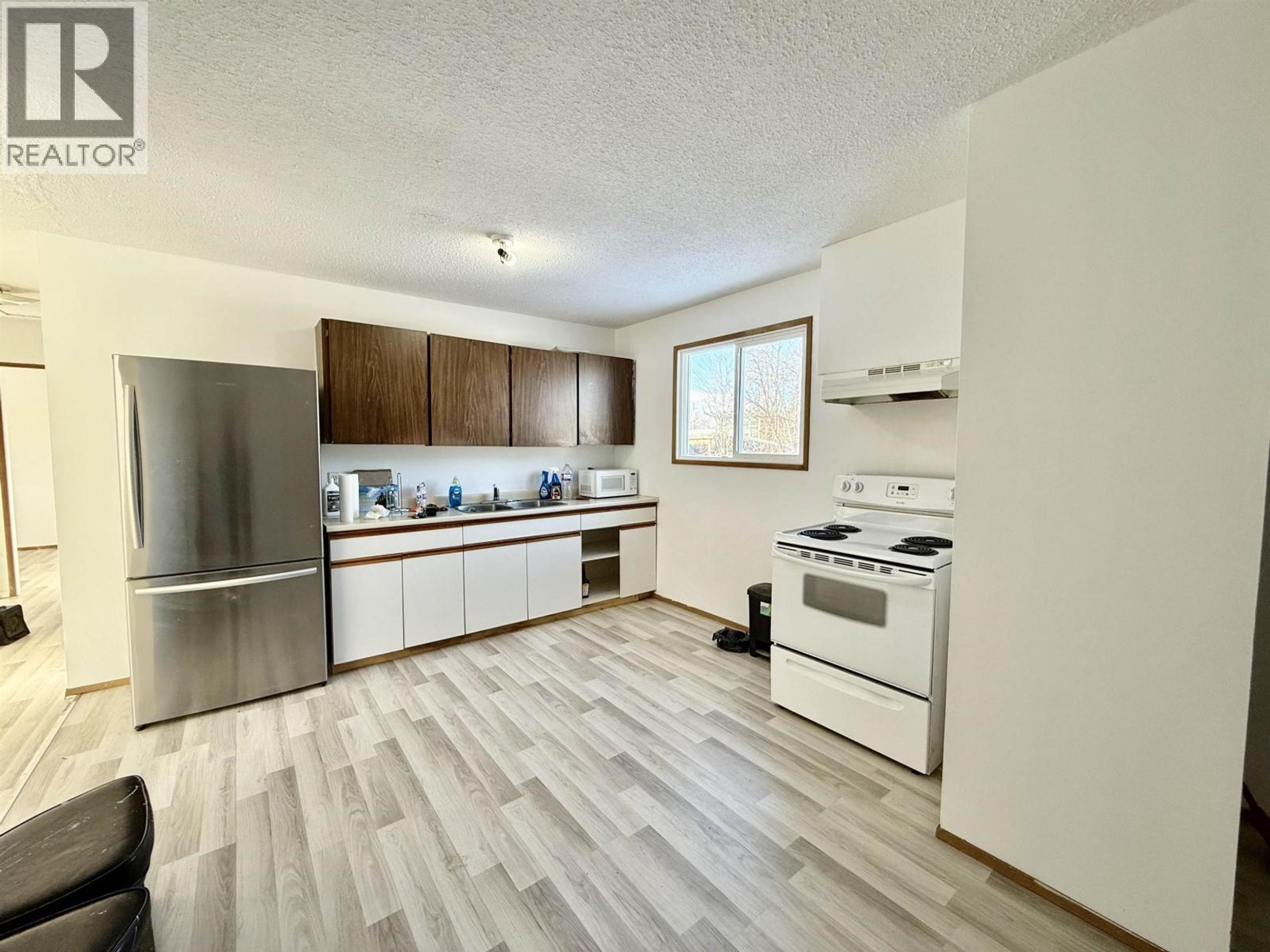 2131 24TH AVENUE - Image 10