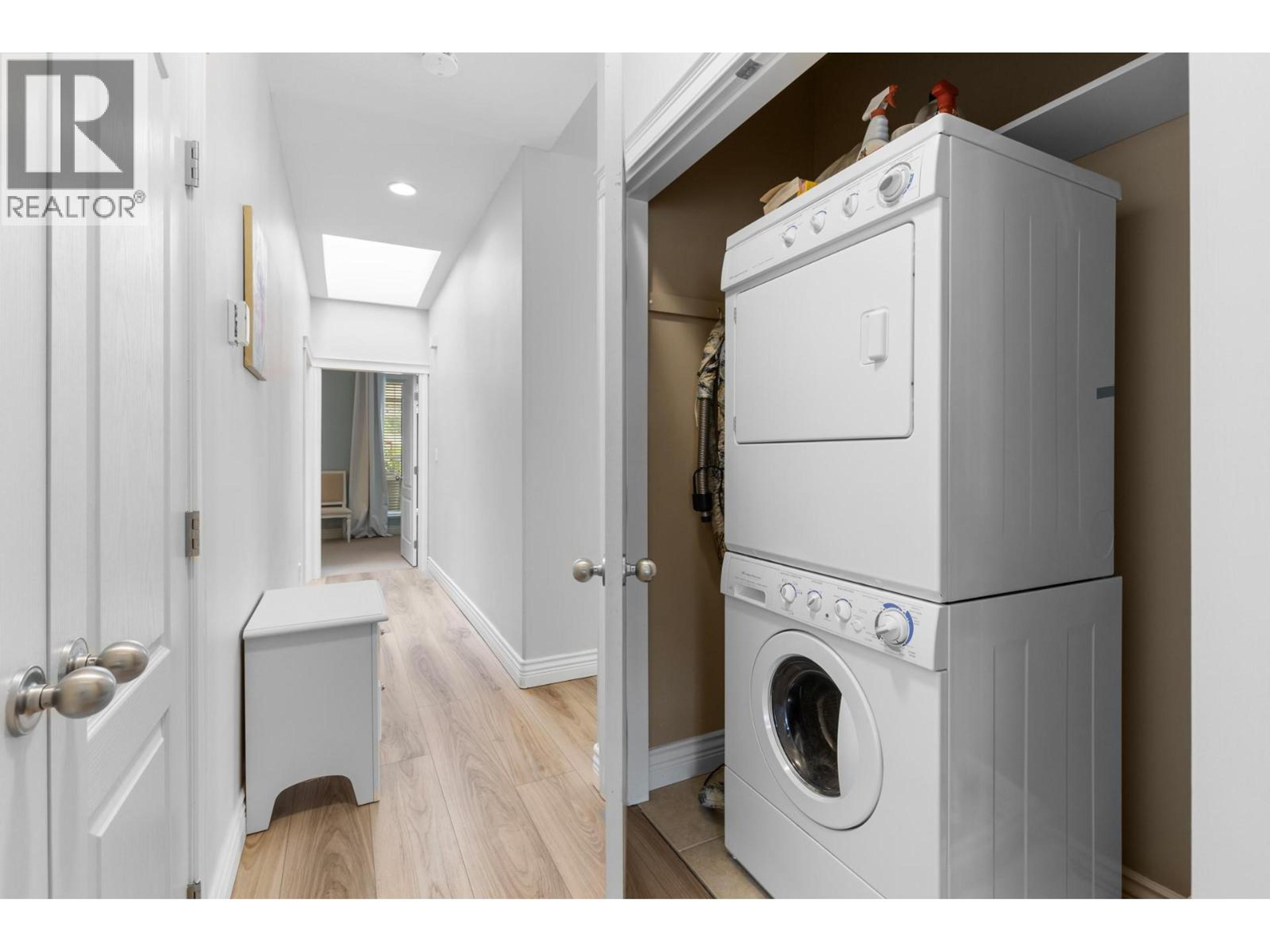 4032A LAKE AVENUE - 31