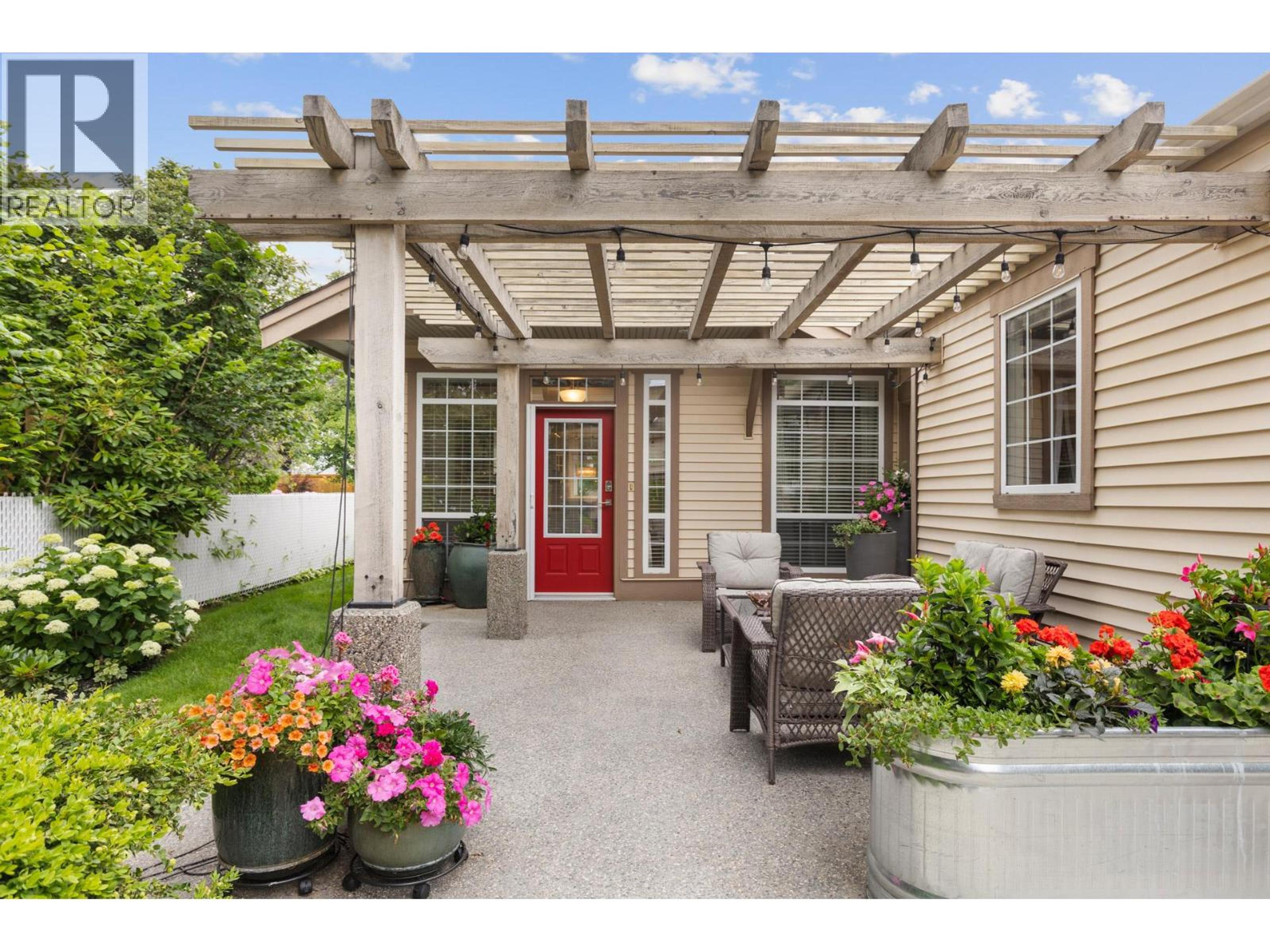 4032A LAKE AVENUE - Image 2