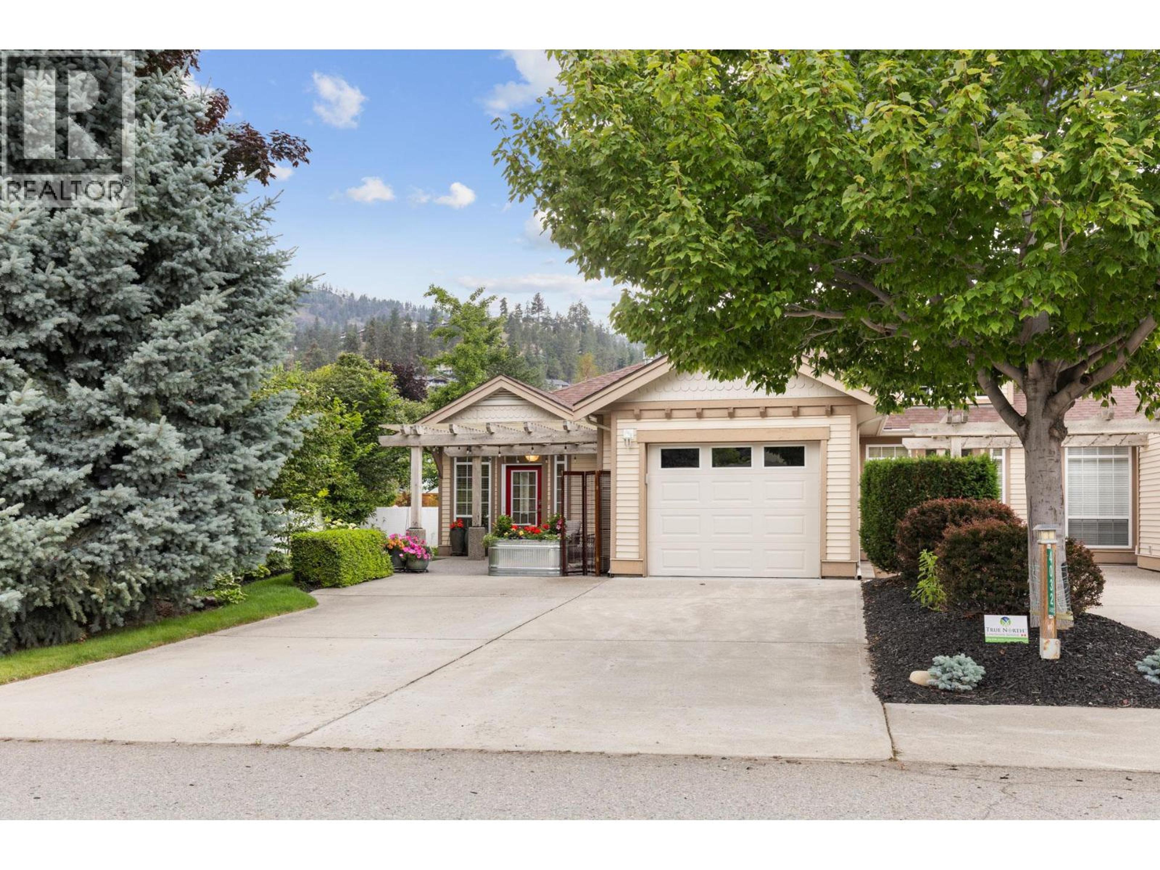 4032A LAKE AVENUE - 45