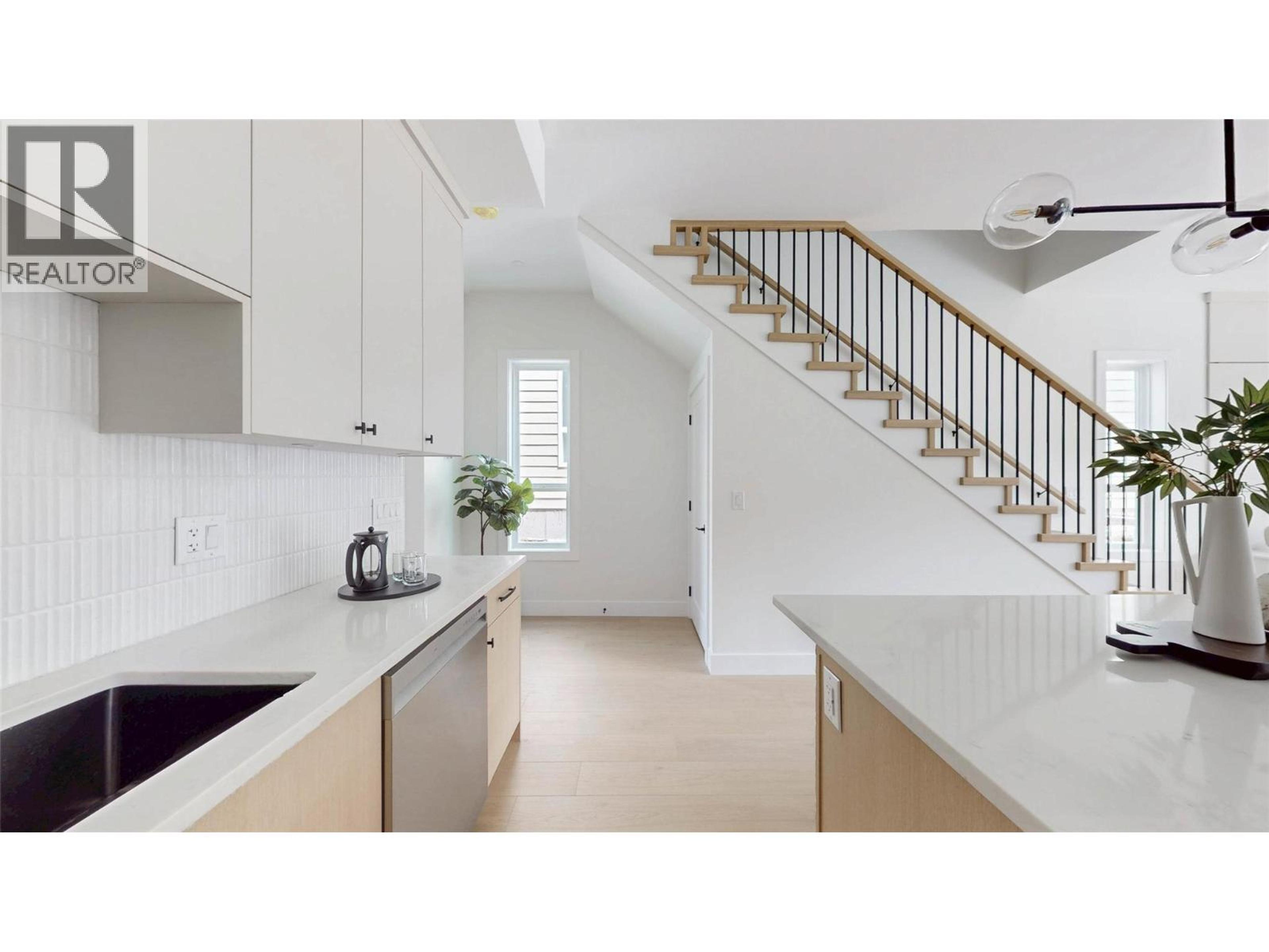 381 CHARDONNAY AVENUE - 12