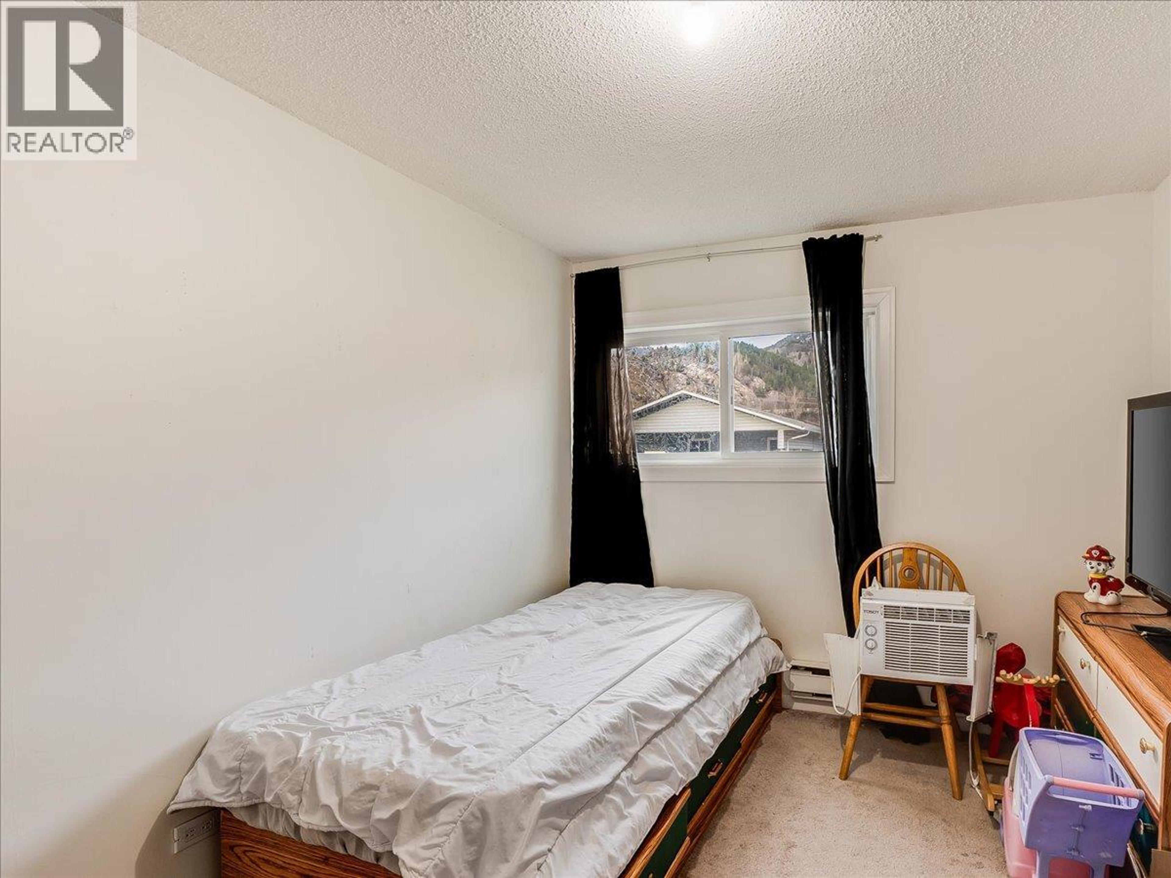 1773 THIRD AVENUE - 13