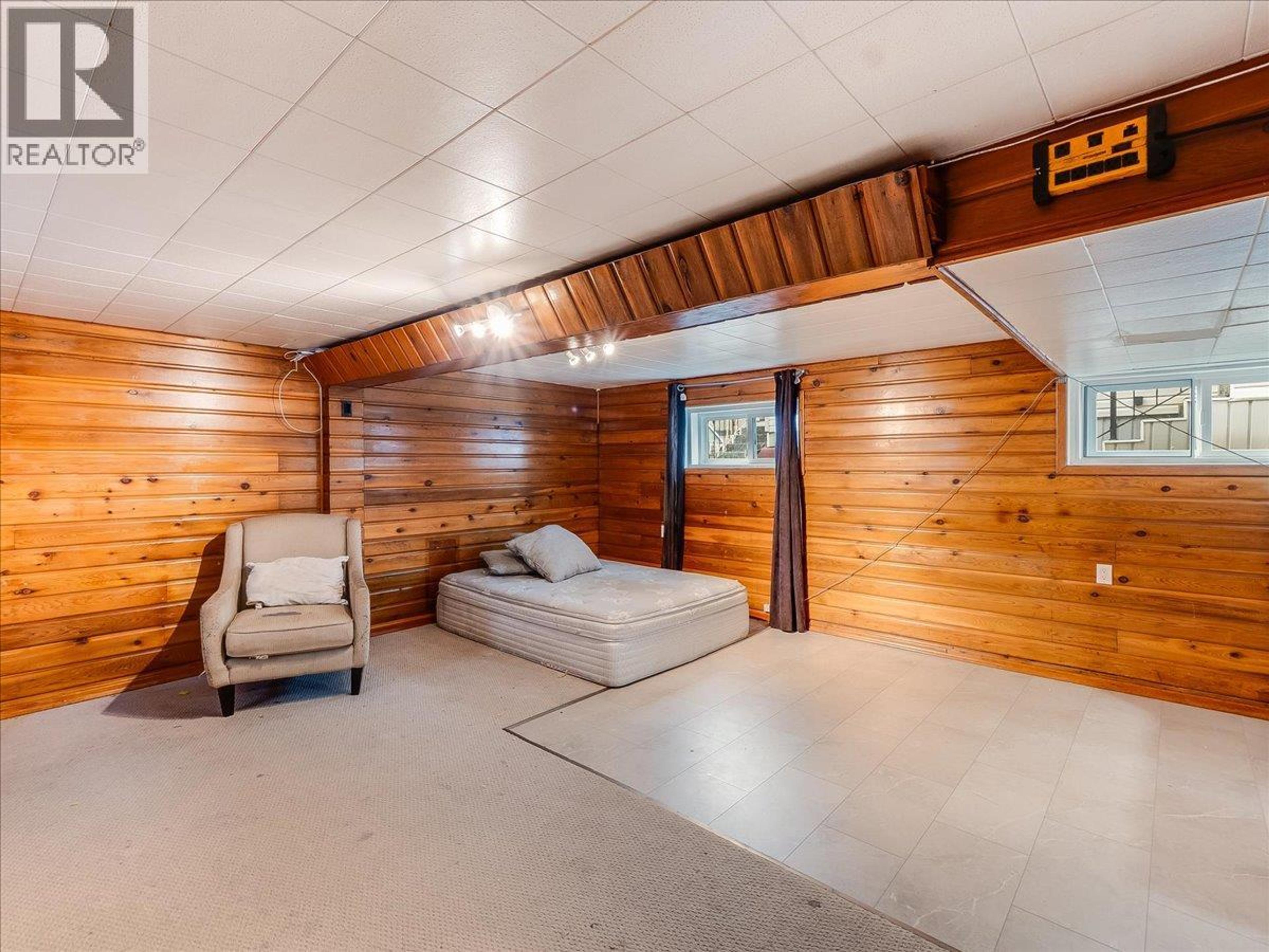 1773 THIRD AVENUE - 24