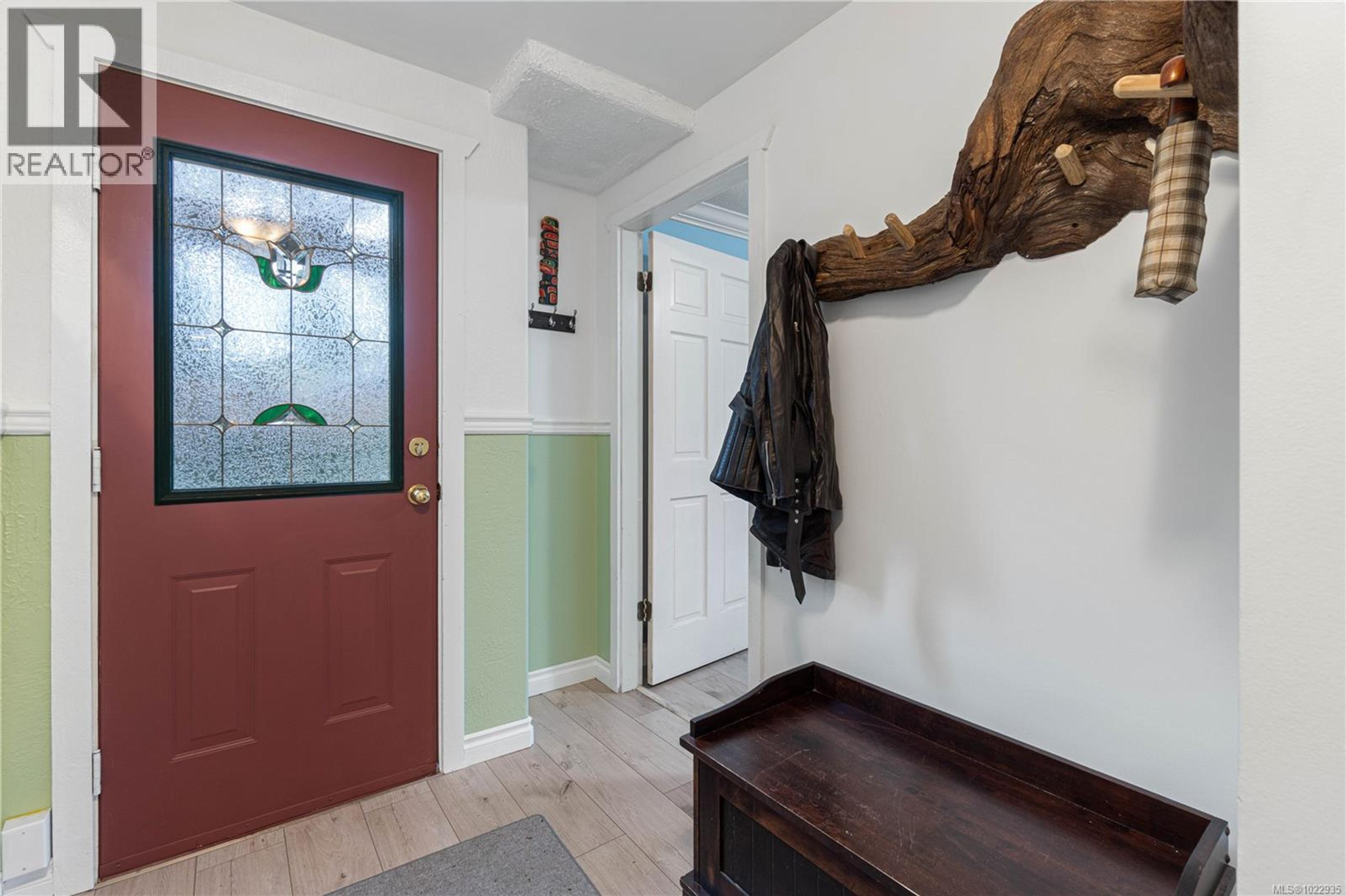 3872 ISLAND HWY W - 29