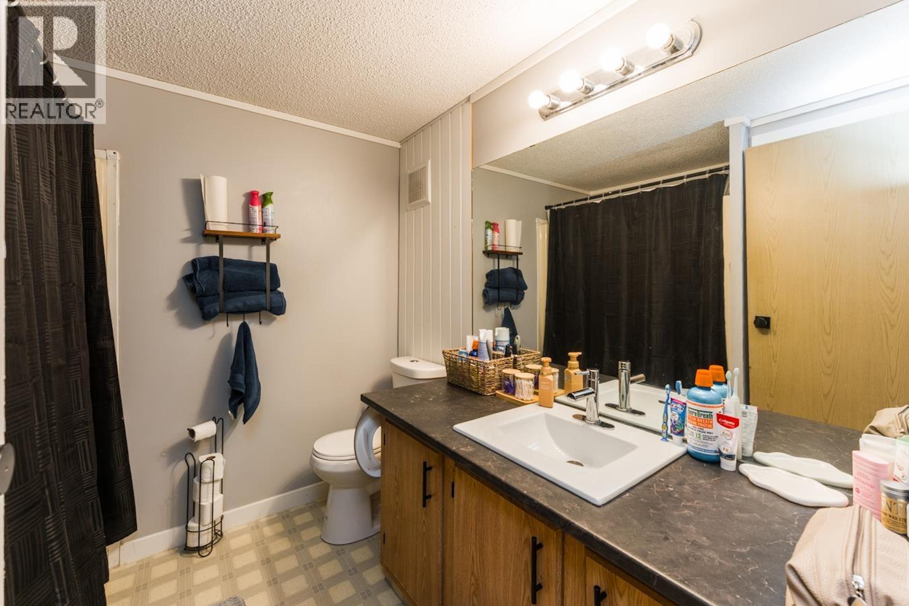 #10 8622 HART HIGHWAY - 17