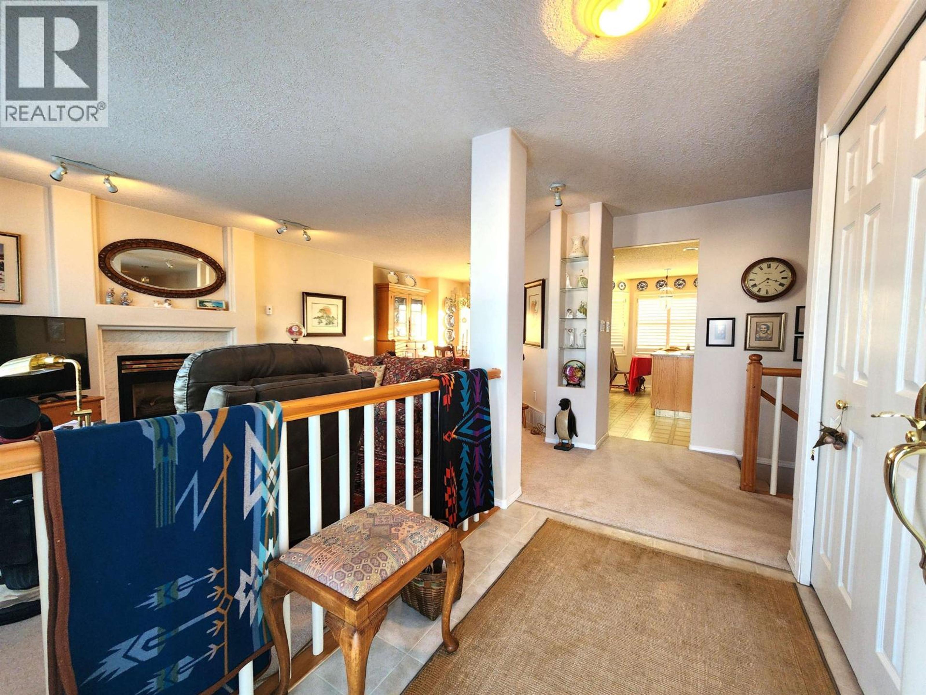 3103 ROSEMONT DRIVE - 5