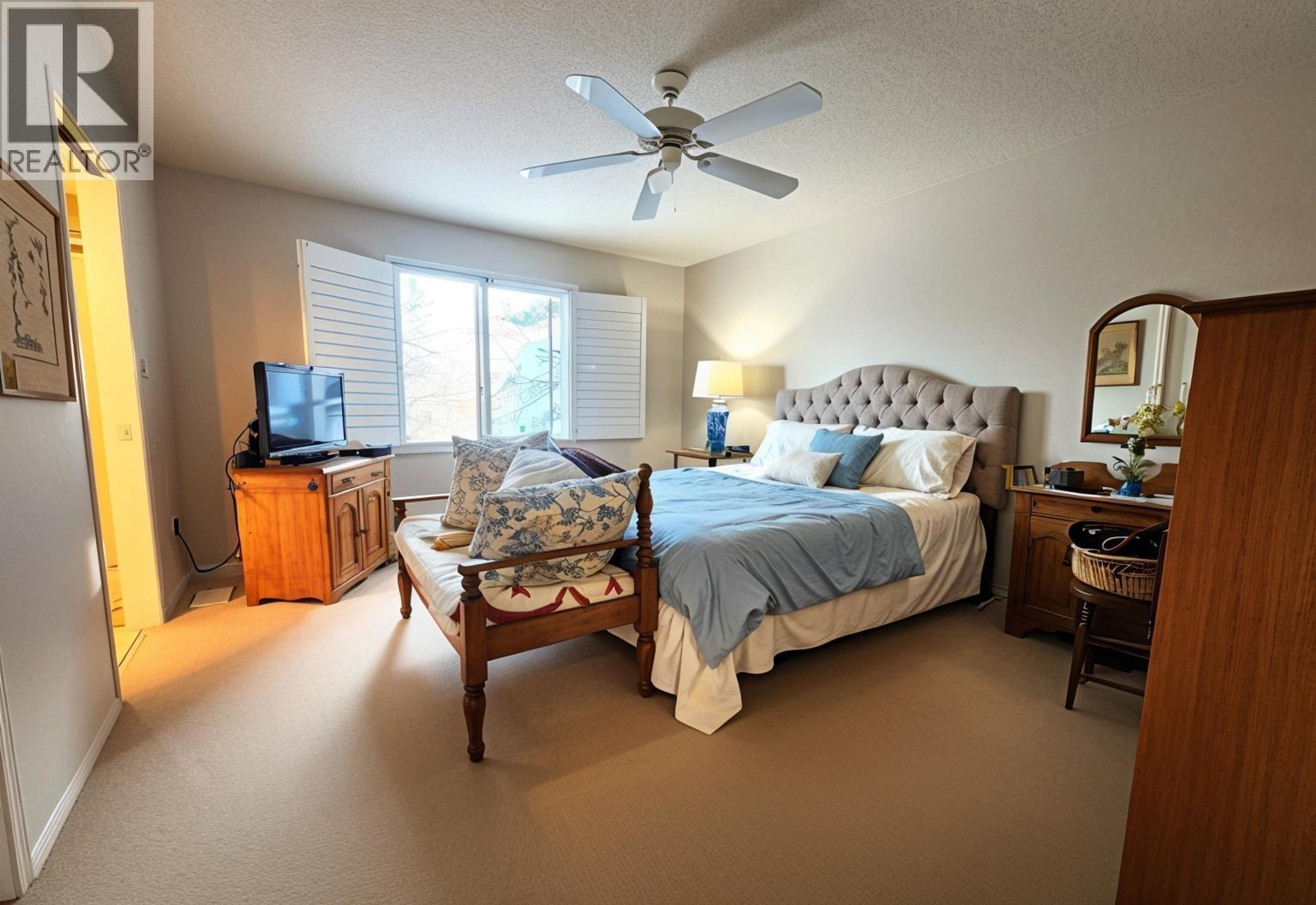 3103 ROSEMONT DRIVE - 17