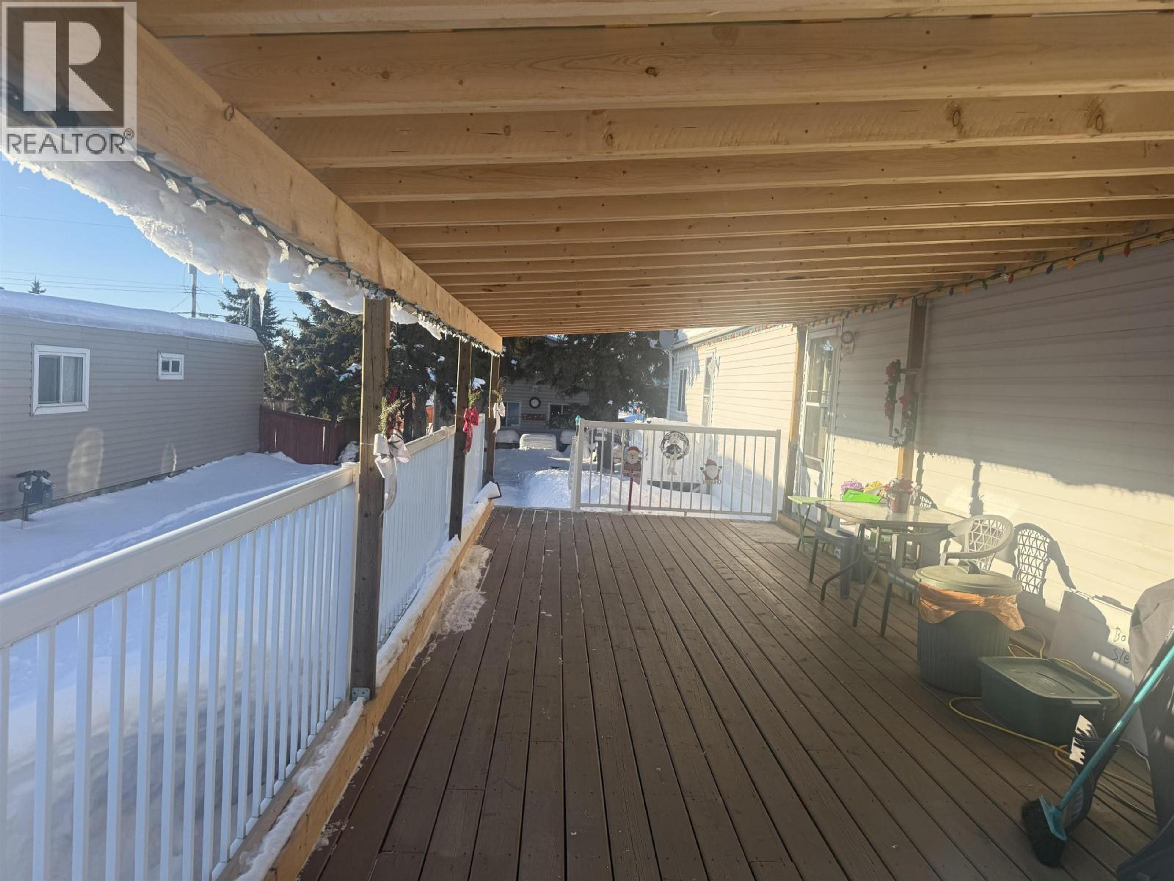 9020 75 STREET - Image 2