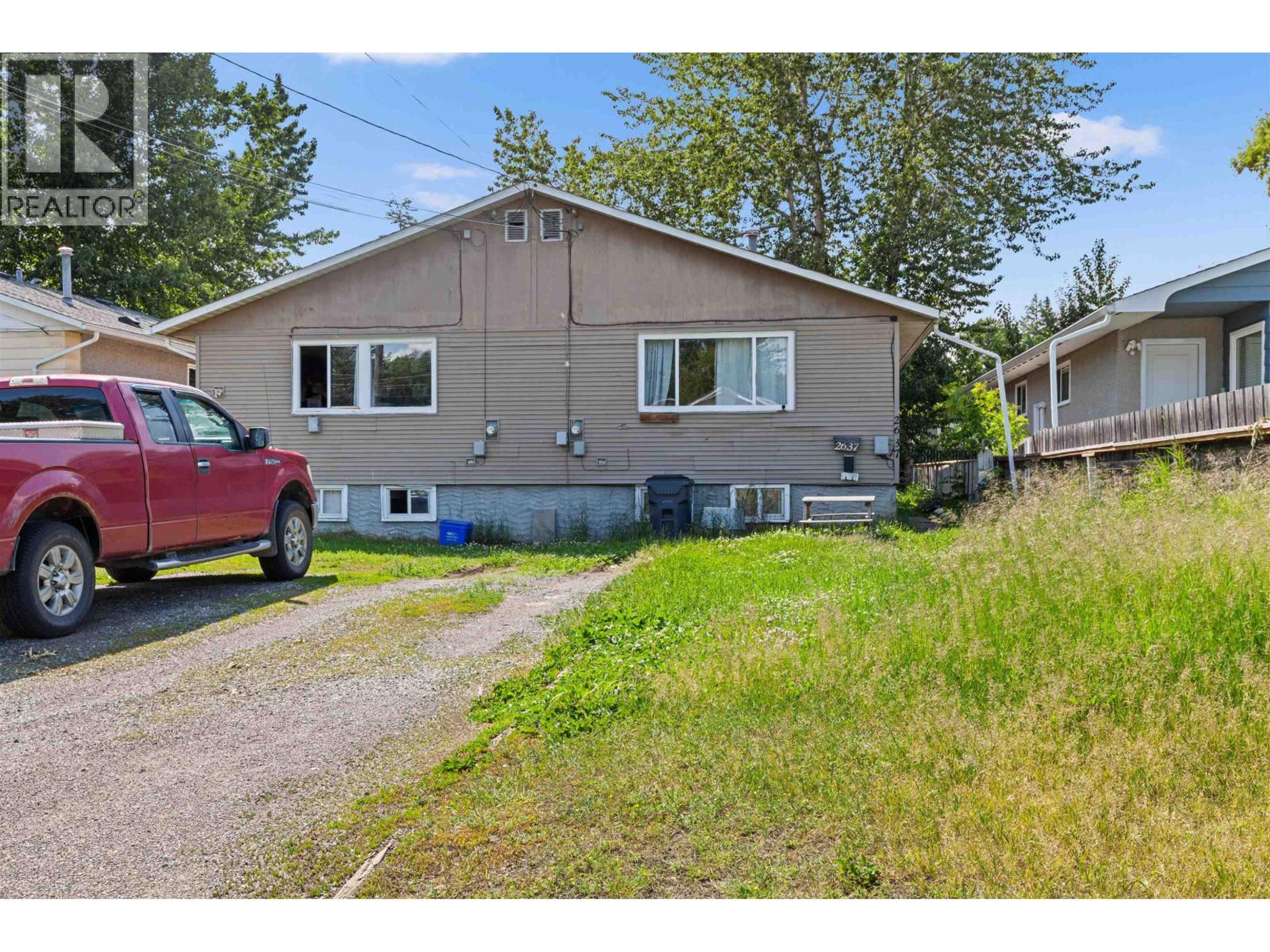 2637-2639 QUINCE STREET - 22