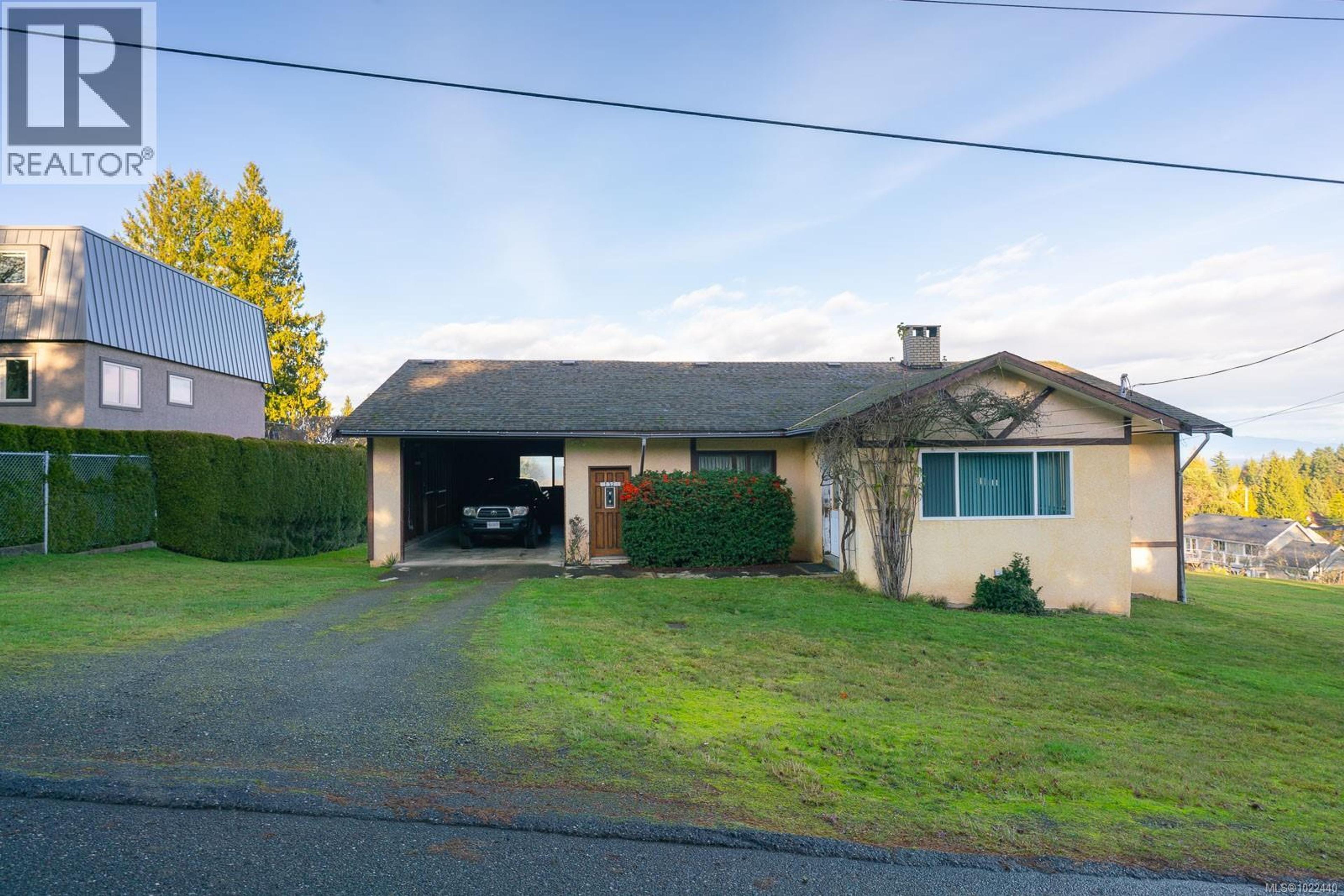 135 SUNNINGDALE RD W - 11