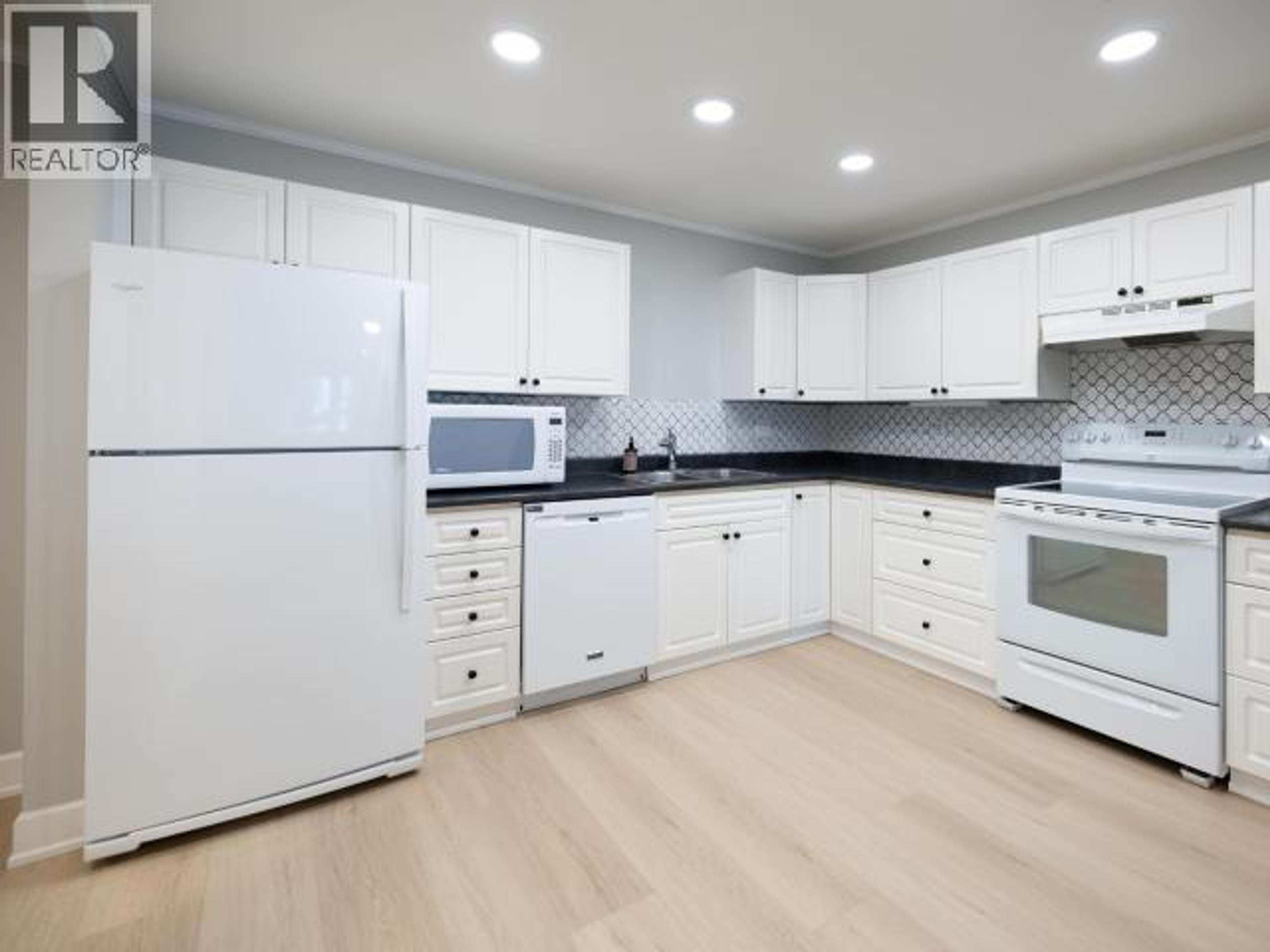 #202 4685 JOYCE AVE - 7