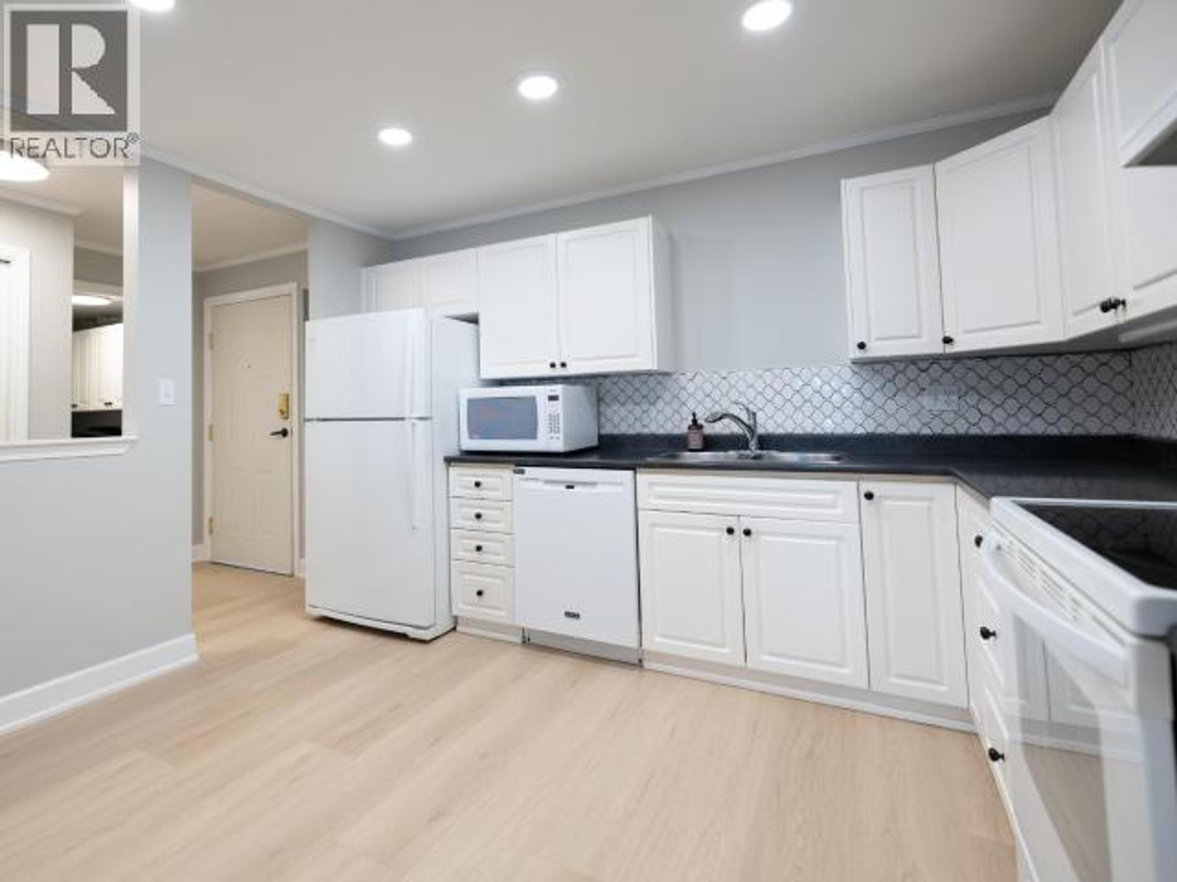 #202 4685 JOYCE AVE - 6