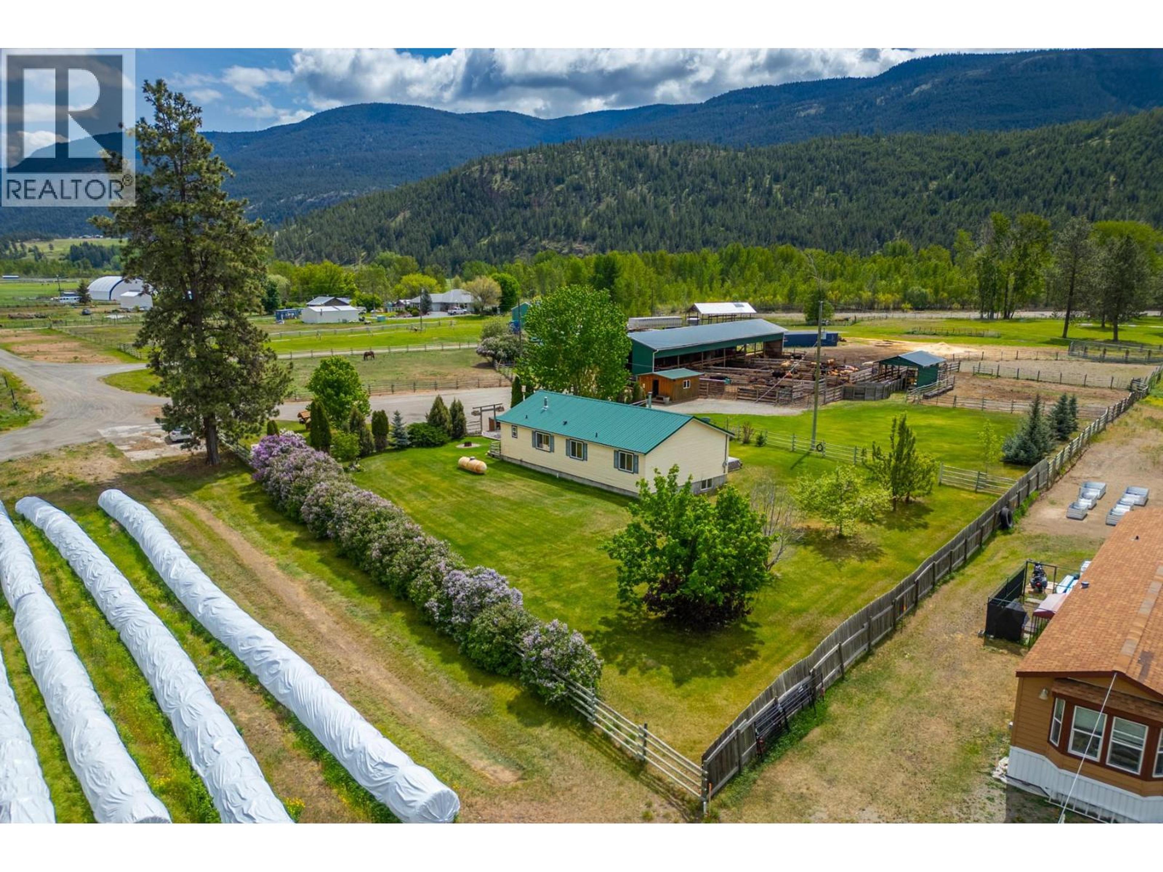 2225 HAZELHURST ROAD - 5