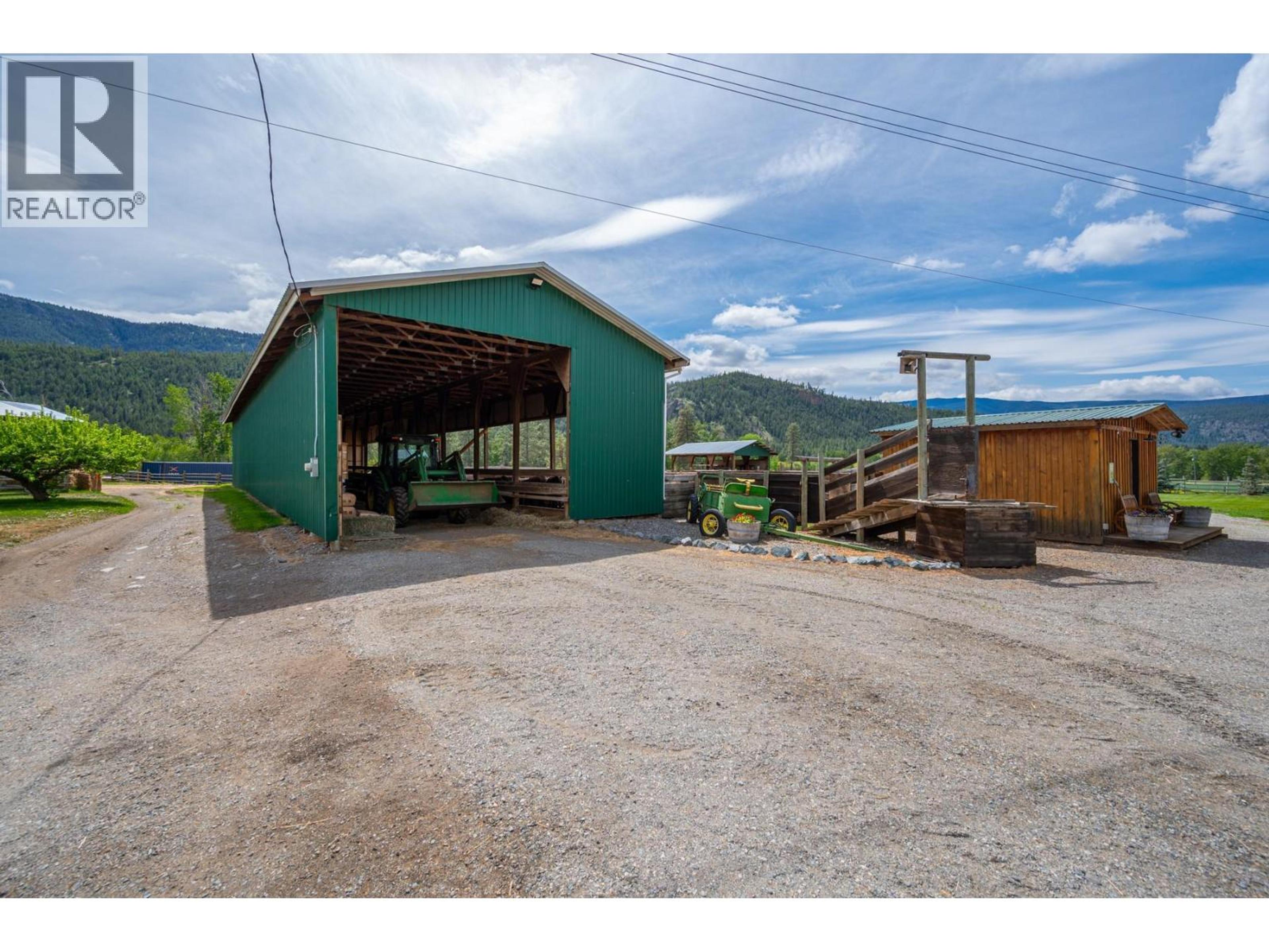 2225 HAZELHURST ROAD - 50